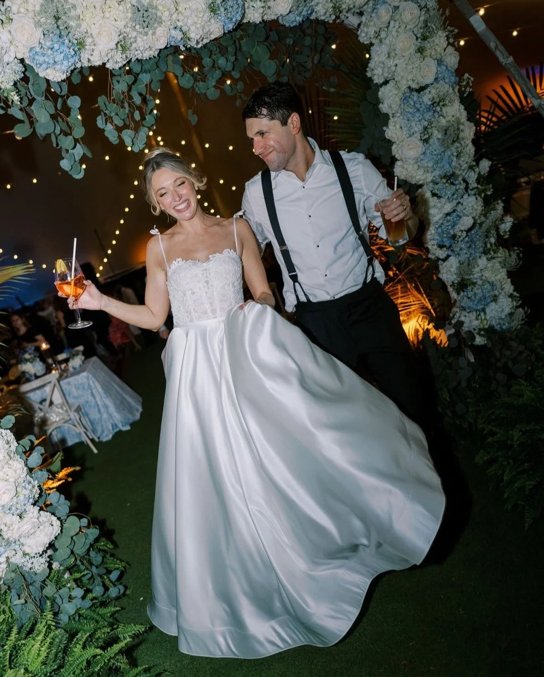 A dress made for the last dance. This bride glows in a lace corseted gown with a romantic satin skirt by @ritavinieris.