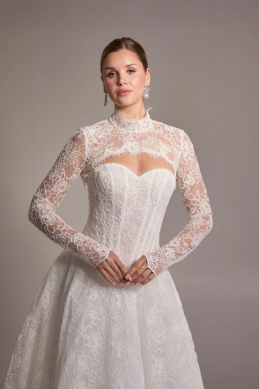 @verdinbridal Couture Fall 2026 - Rosette 

High‑neck lace, sheer sleeves, and intricate floral motifs 

#NYLBFW #WeddingInspiration #BridalFashion #WeddingDress #BridalInspo #WeddingStyle #RomanticWedding #WeddingPhotography #BridalStyle #DesignerGo
