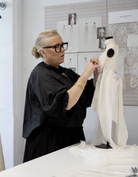 10 QUESTIONS WITH KATE HALFPENNY
