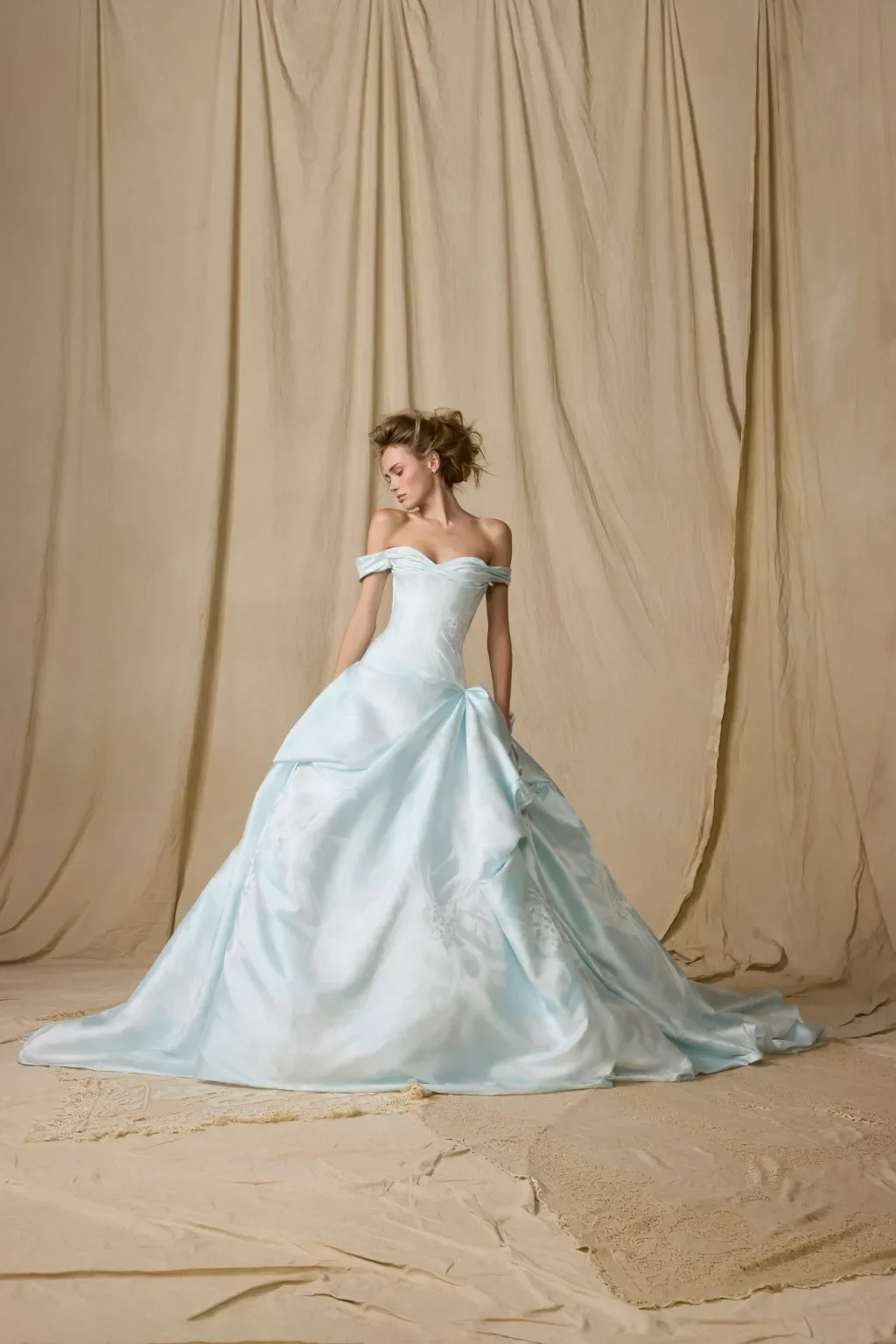 Ines-Di-Santo-bridal-fall-2027-ctsy-01.webp