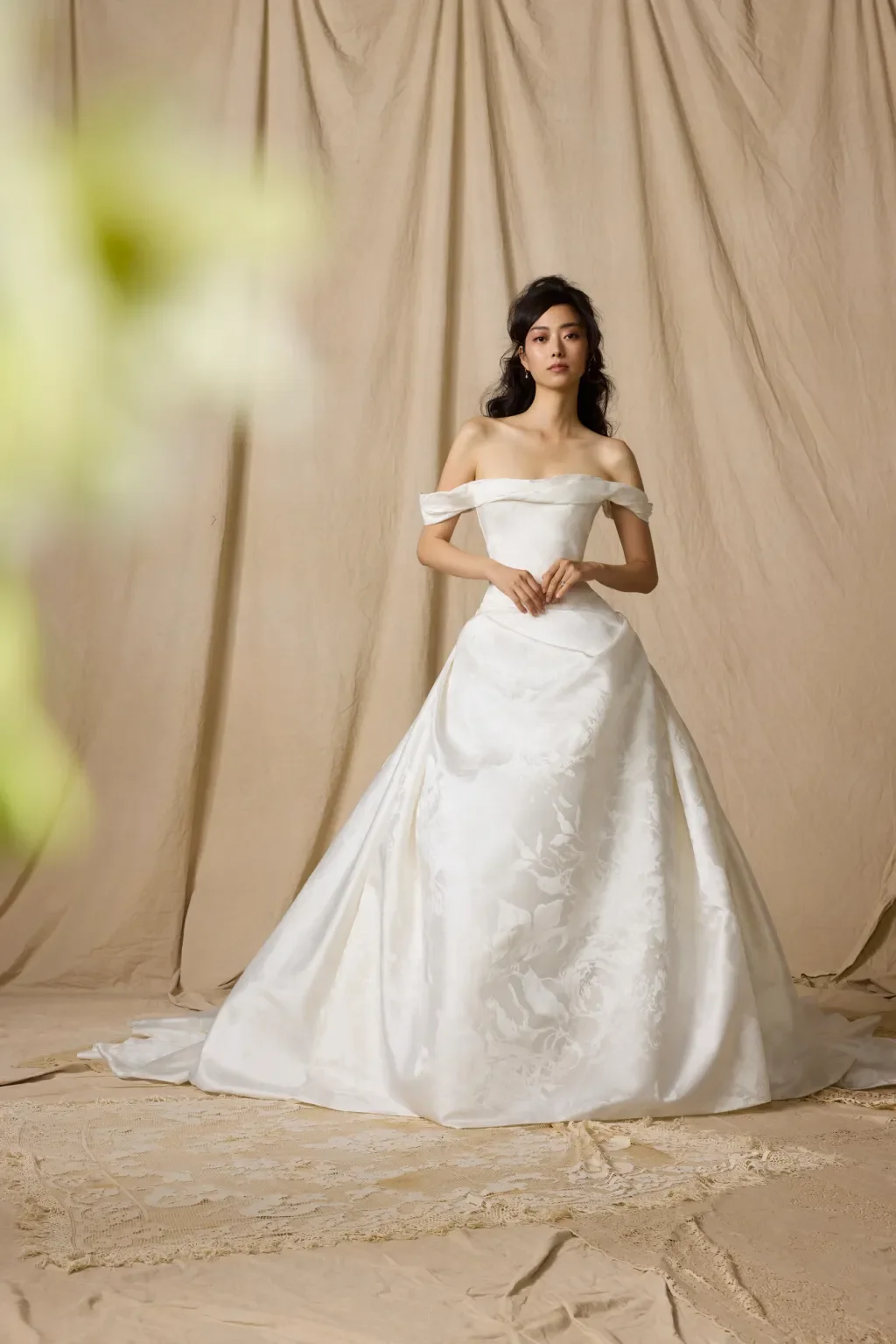 Ines-Di-Santo-bridal-fall-2027-ctsy-10.webp