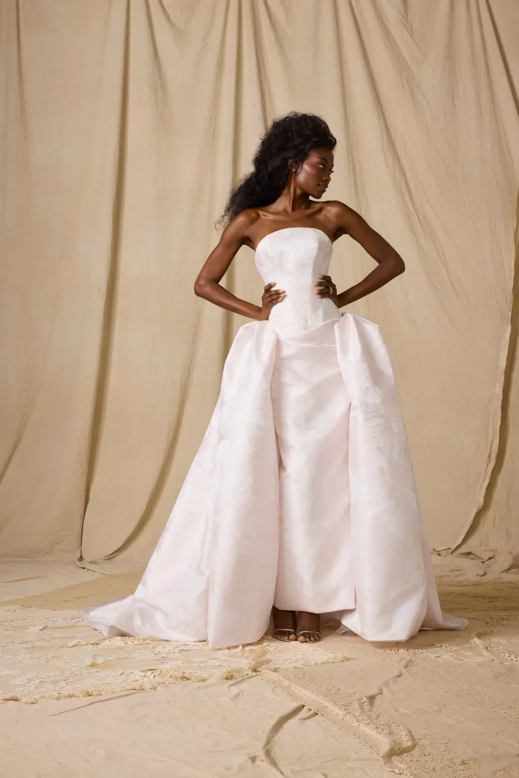 Ines-Di-Santo-bridal-fall-2027-ctsy-19.webp