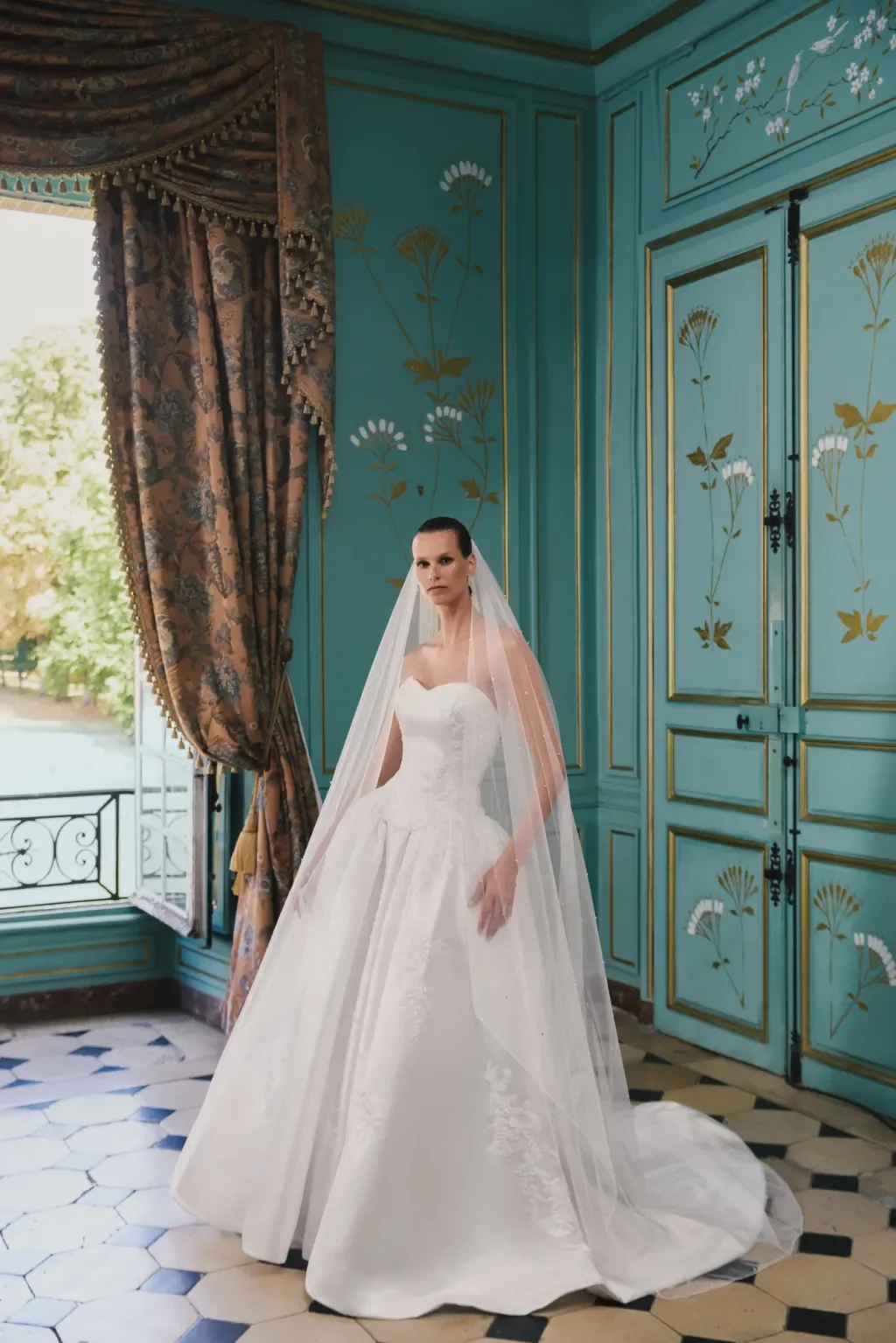 Justin-Alexander-Signature-bridal-fall-2027-ctsy-31.webp