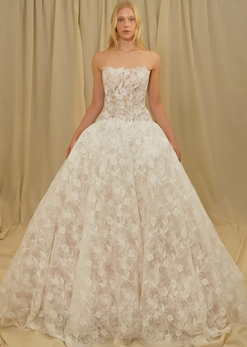 Jaclyn-Whyte-bridal-fall-2027-ctsy-01.webp