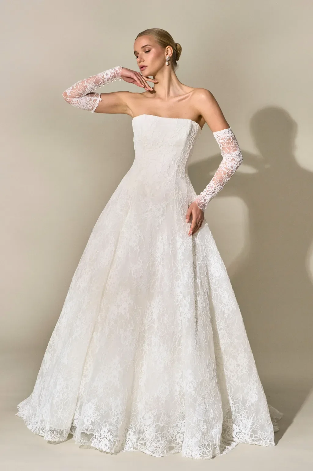 Caroline-Castigliano-bridal-fall-2027-ctsy-07.webp