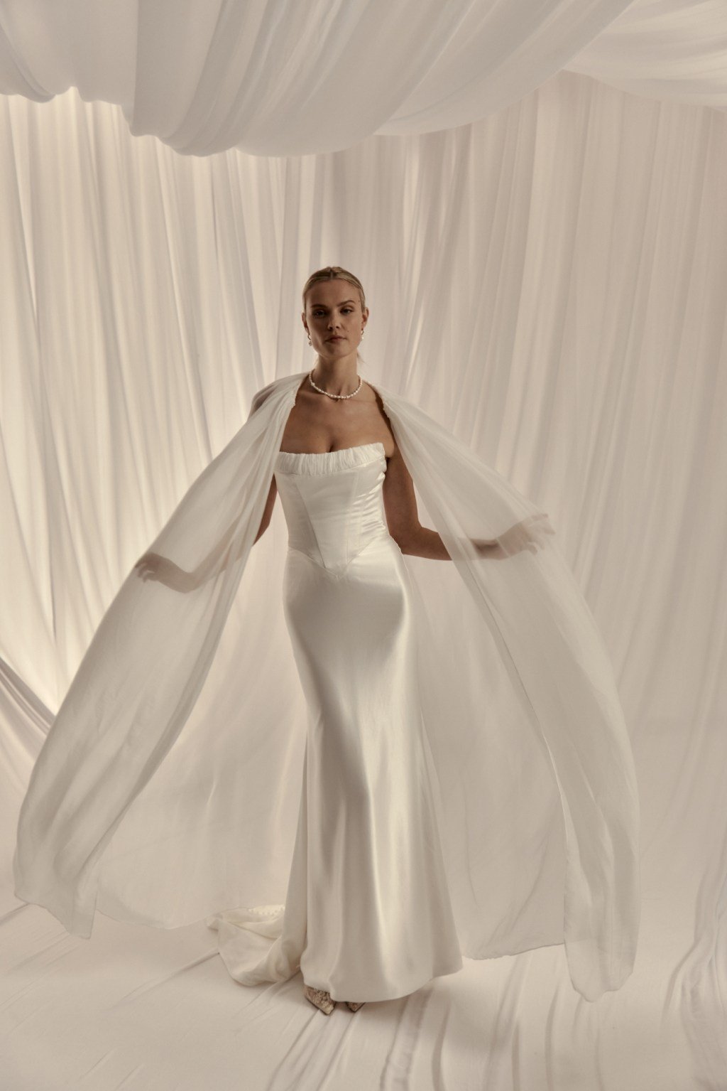 Hera-Couture-bridal-fall-2027-ctsy-19.jpg