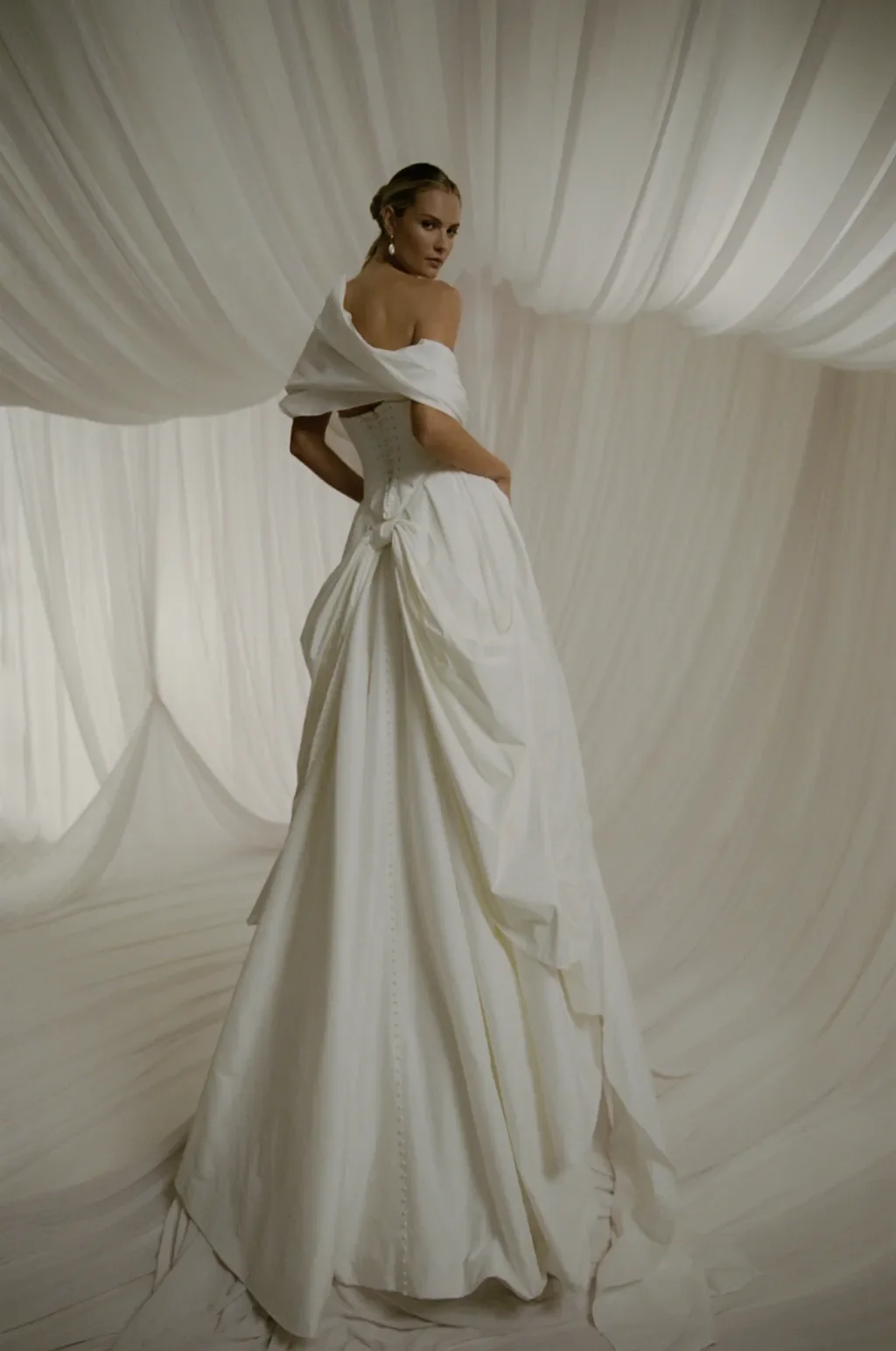 Hera-Couture-bridal-fall-2027-ctsy-29.webp