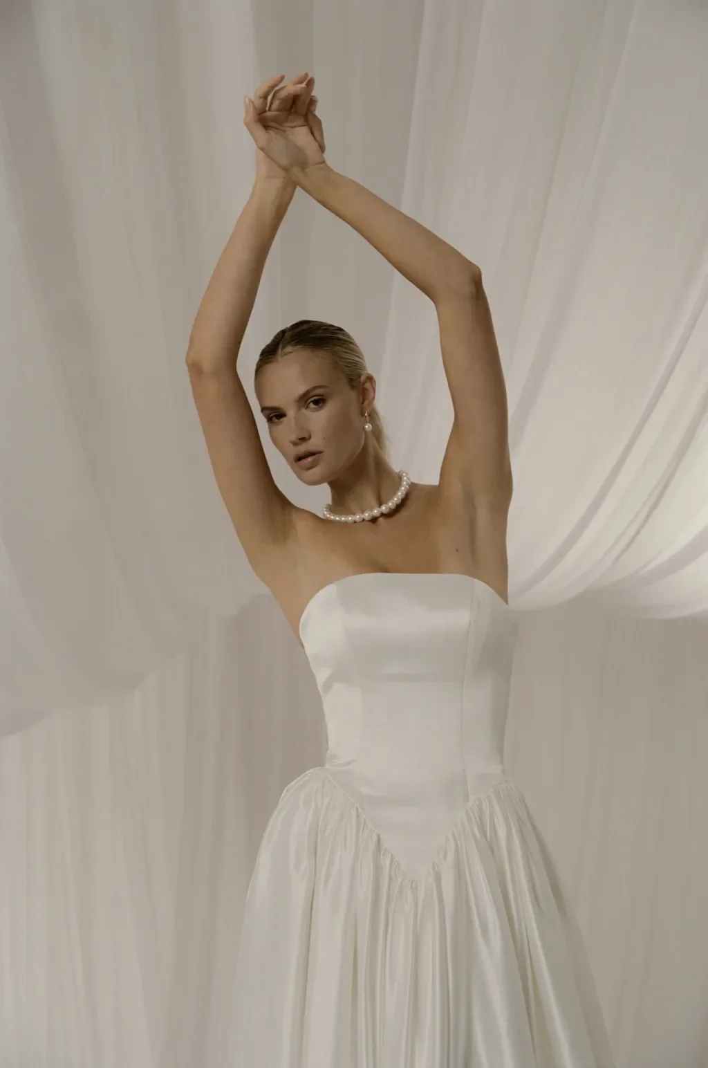 Hera-Couture-bridal-fall-2027-ctsy-32.webp