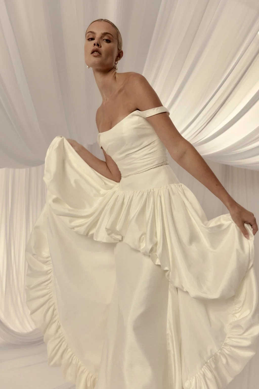 Hera-Couture-bridal-fall-2027-ctsy-20.jpg