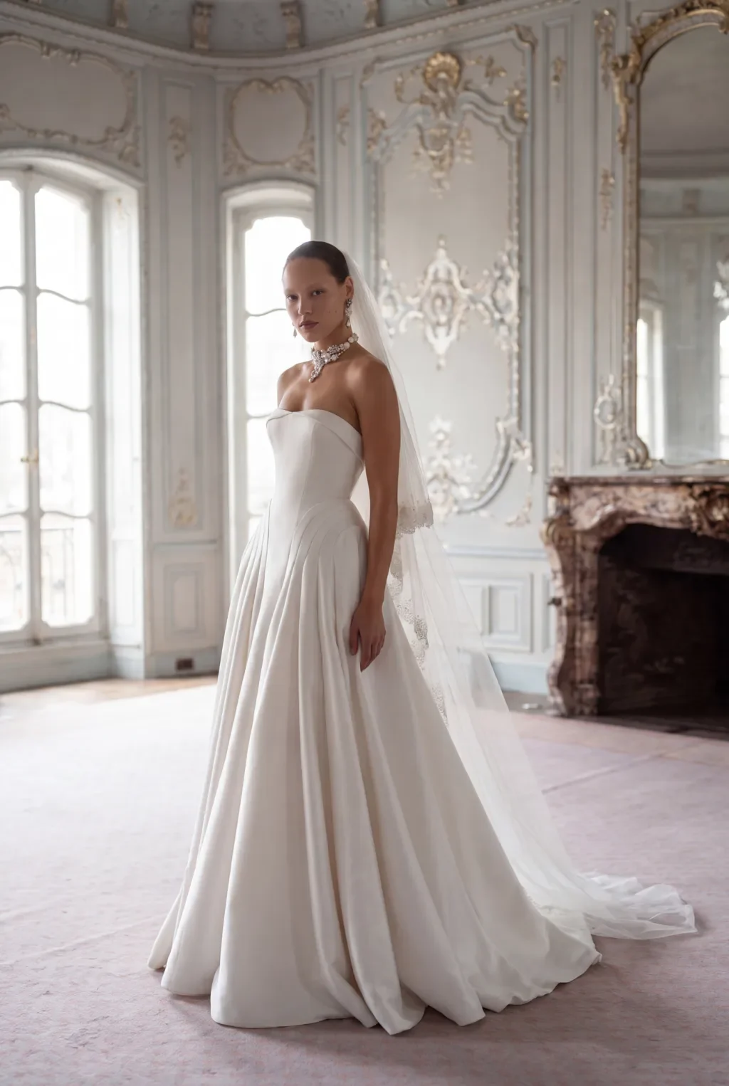 Alon-Livne-bridal-fall-2027-ctsy-08.webp