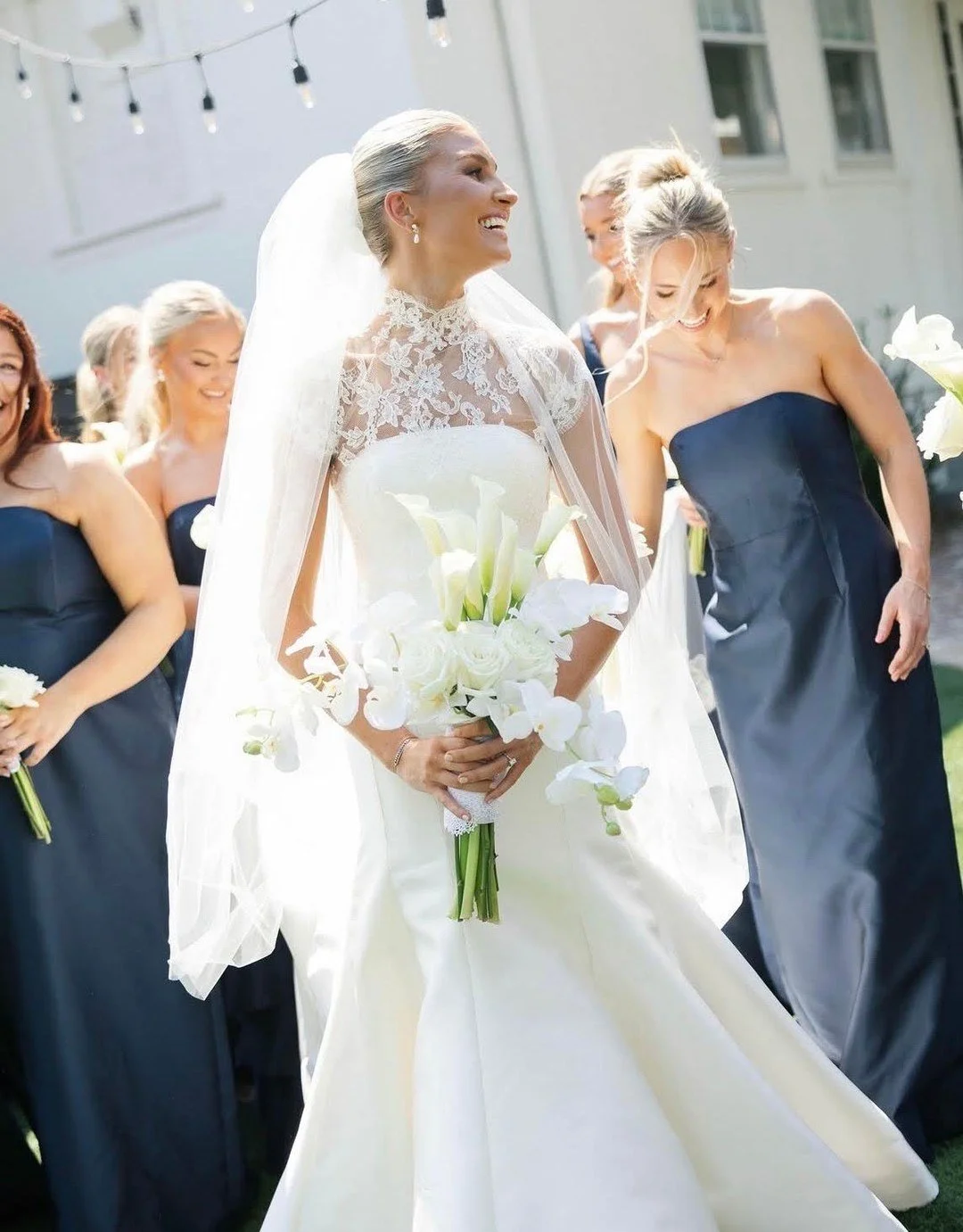 Bride Kylie looks like pure elegance in the Maryanne gown by Sareh Nouri

#StanloPhotography #NYLBFW #WeddingInspiration #BridalFashion #WeddingDress #BridalInspo #WeddingStyle #RomanticWedding #WeddingPhotography #BridalStyle #DesignerGown #SarehNou