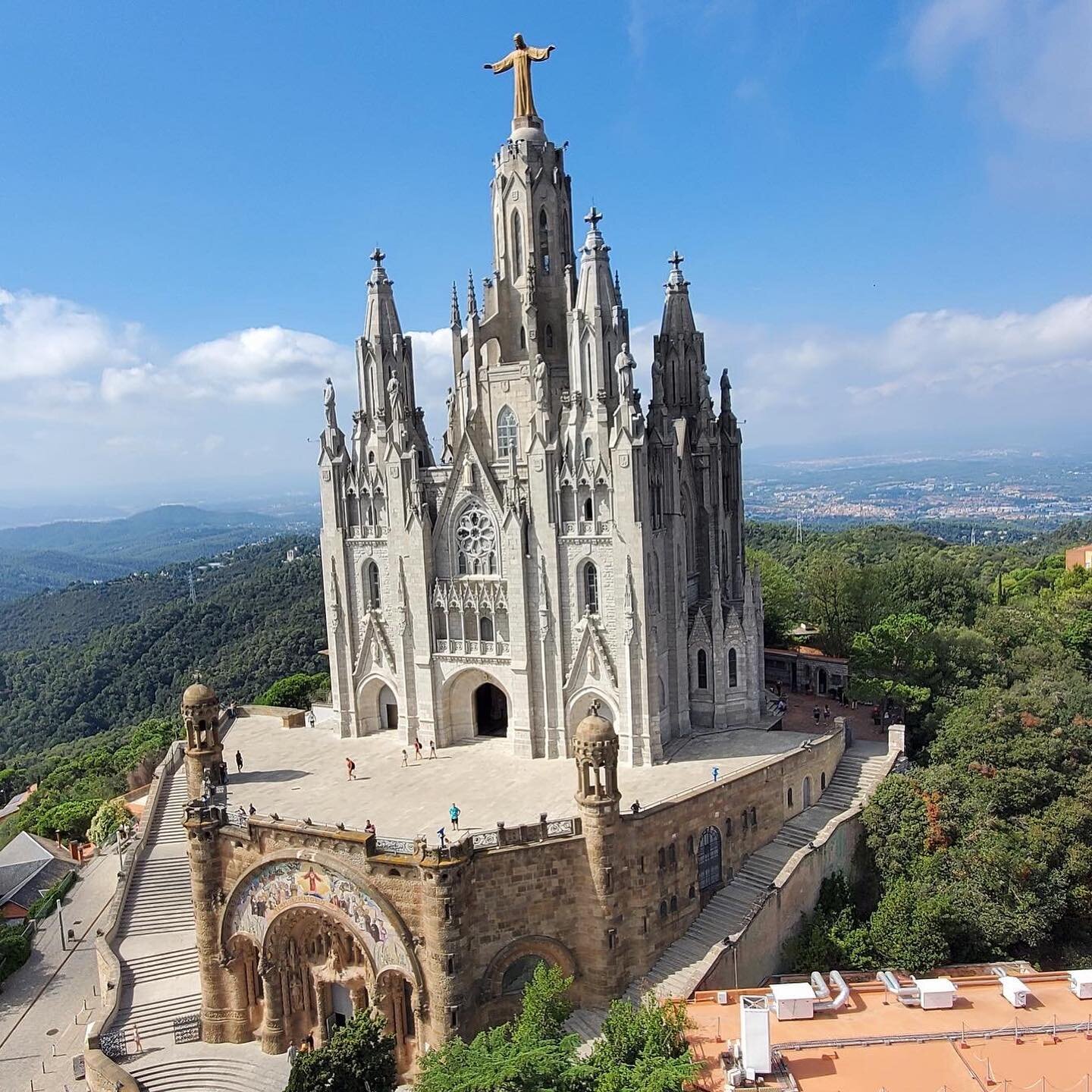 Amazing Spain in 4 pics. Cathedrals. Beaches. Dining. Architecture. Like no where else in the world! 

September 9 - 17, 2023. Full details on our website! 

Other upcoming amazing vacations. 

Oct 2 - 8, Bocas Del Toro, Panam&aacute; 
Nov 4 - 10, St