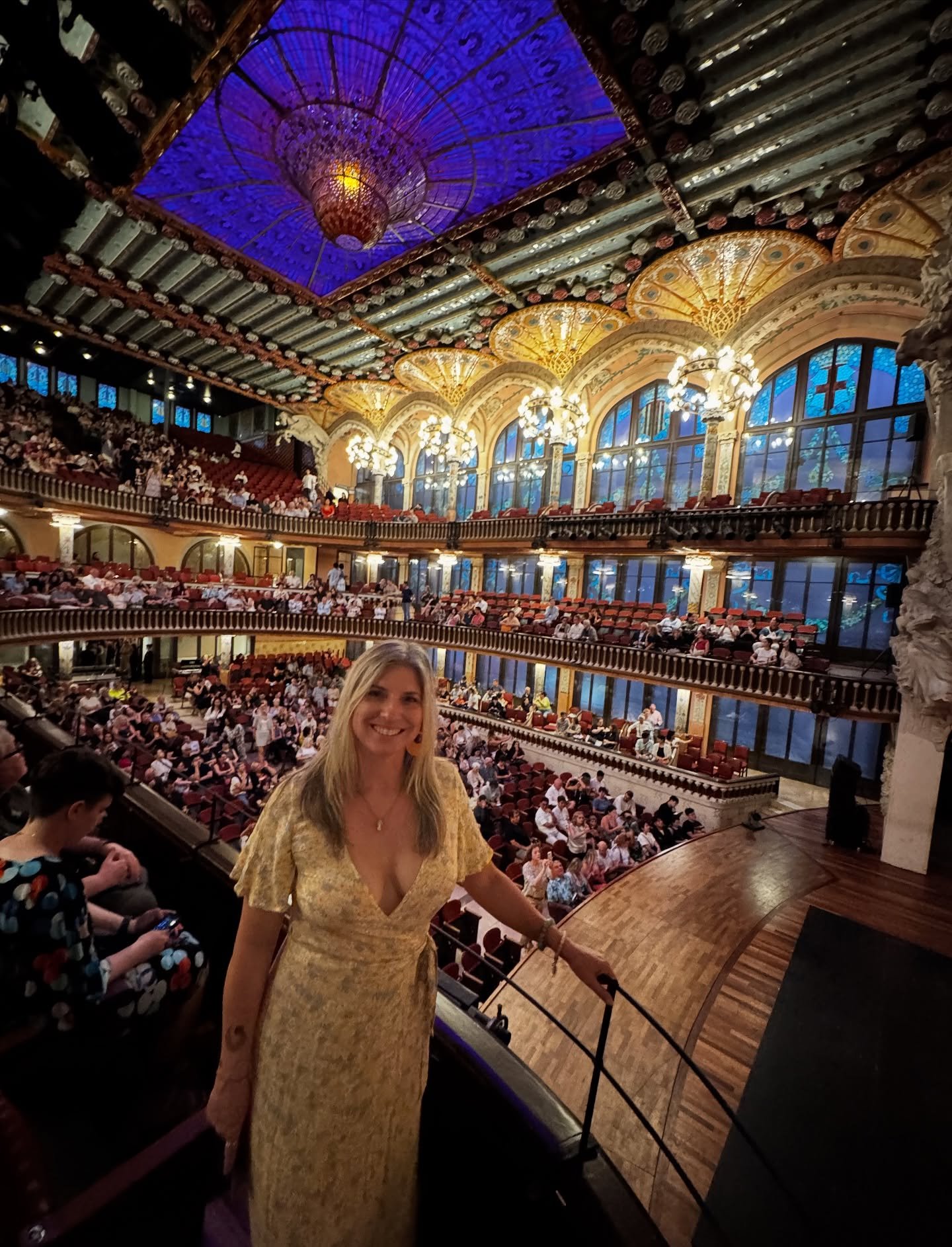 DO NOT miss Flamenco at Palau de la Música in Barcelona. Or just travel with us and you’re guaranteed to see the best of every country. 
#visitbarcelona #bestofbarcelona #palaudelamusica #flamencobarcelona