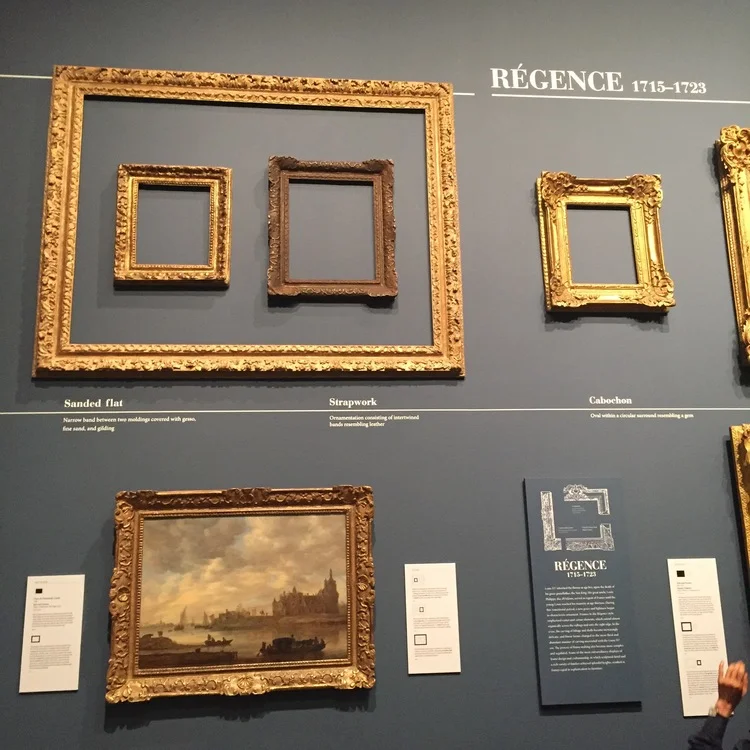 Center-and-corner frames became increasingly popular during the Regence period.