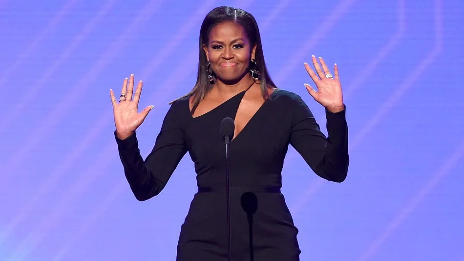 Michelle Obama wearing a Cushnie et Och dress at the 2017 ESPY’s.