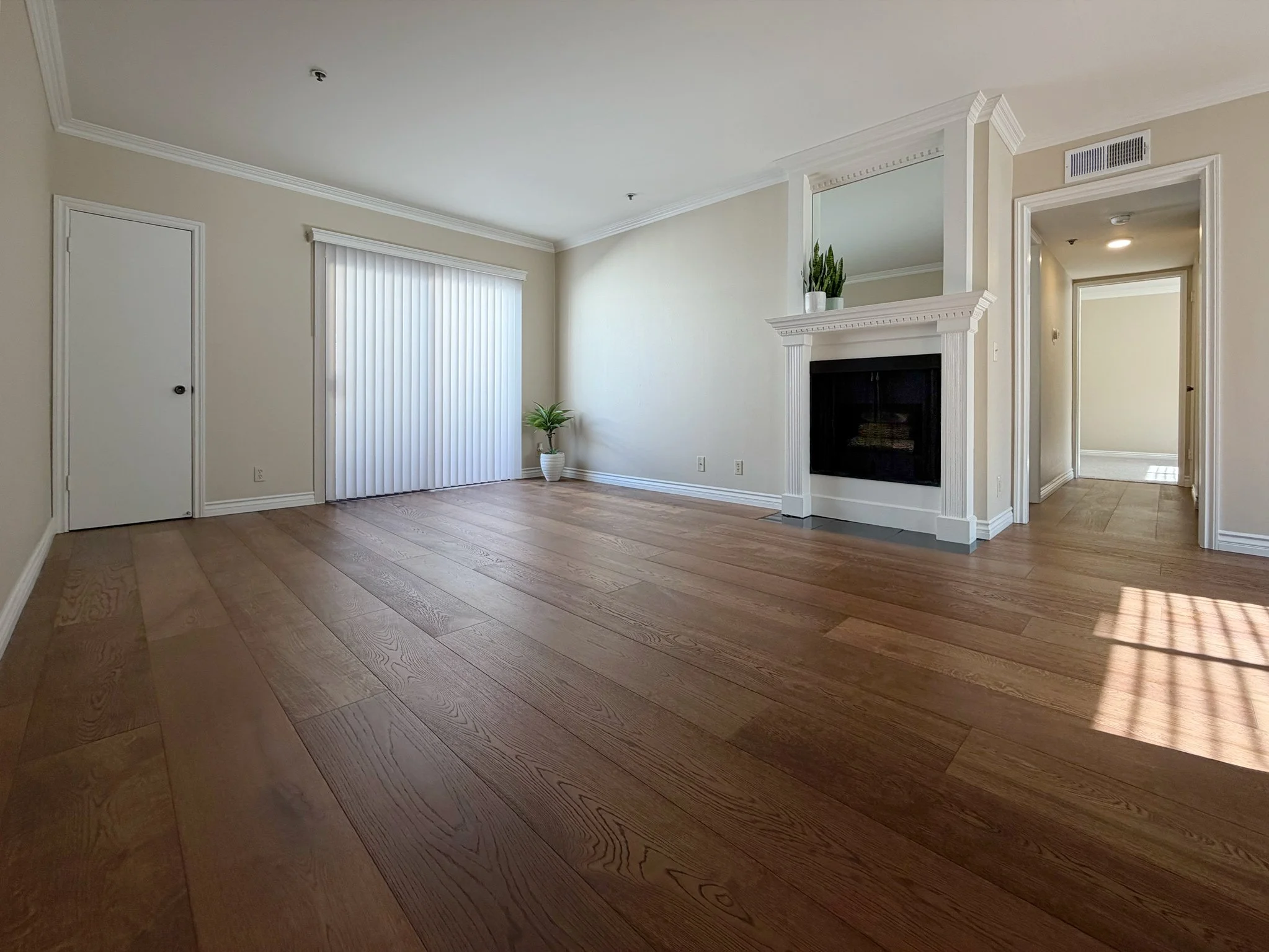   Fully renovated! 1025 square feet, second story unit!  