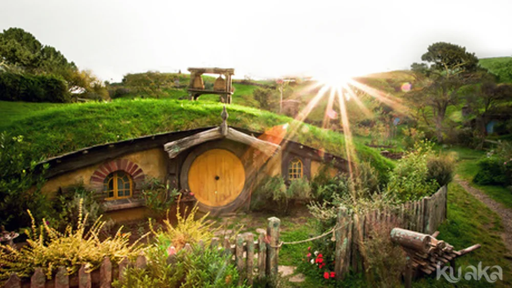 Hobbiton Movie Set Tour