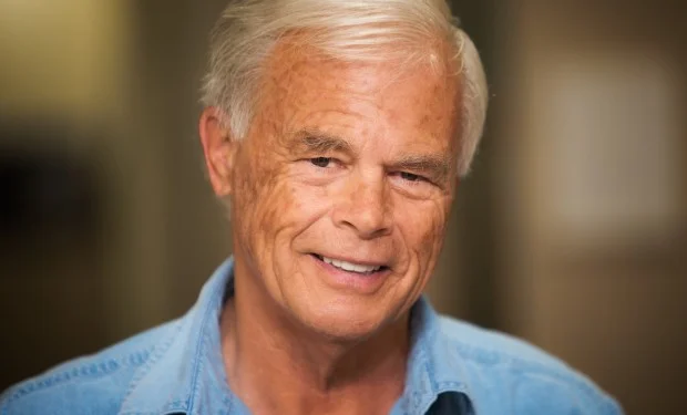 Sandquist-sc-smile.jpg
