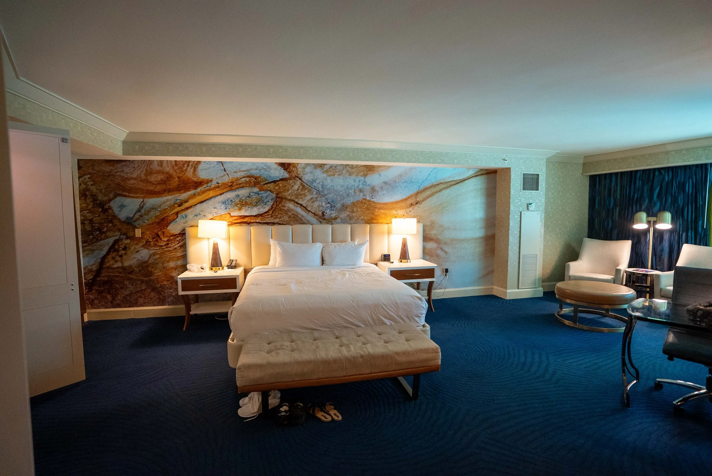 Resort King Room Mandalay Bay