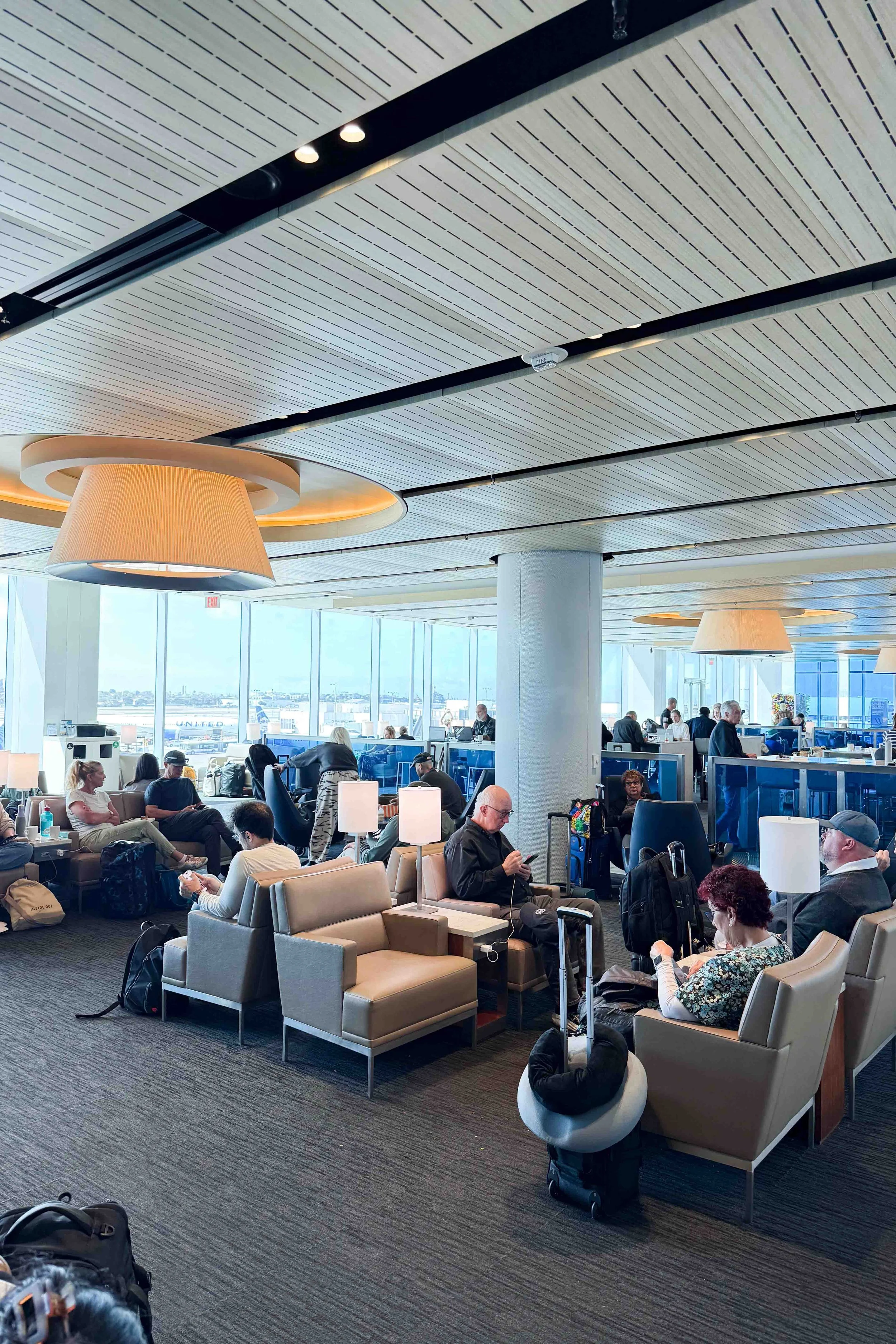 Busy LAX United Club lounge