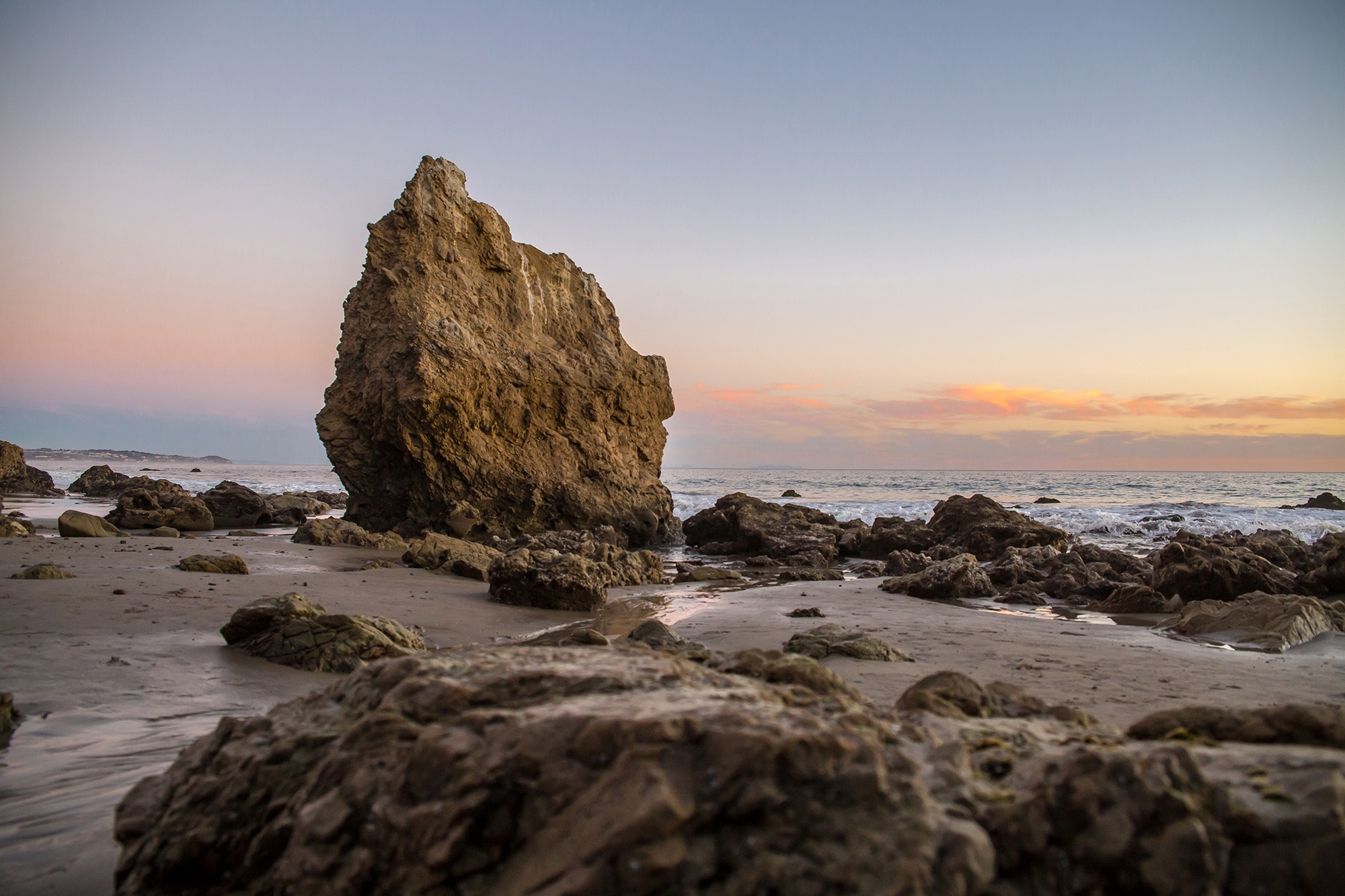 EL MATADOR STATE BEACH | MALIBU, CA