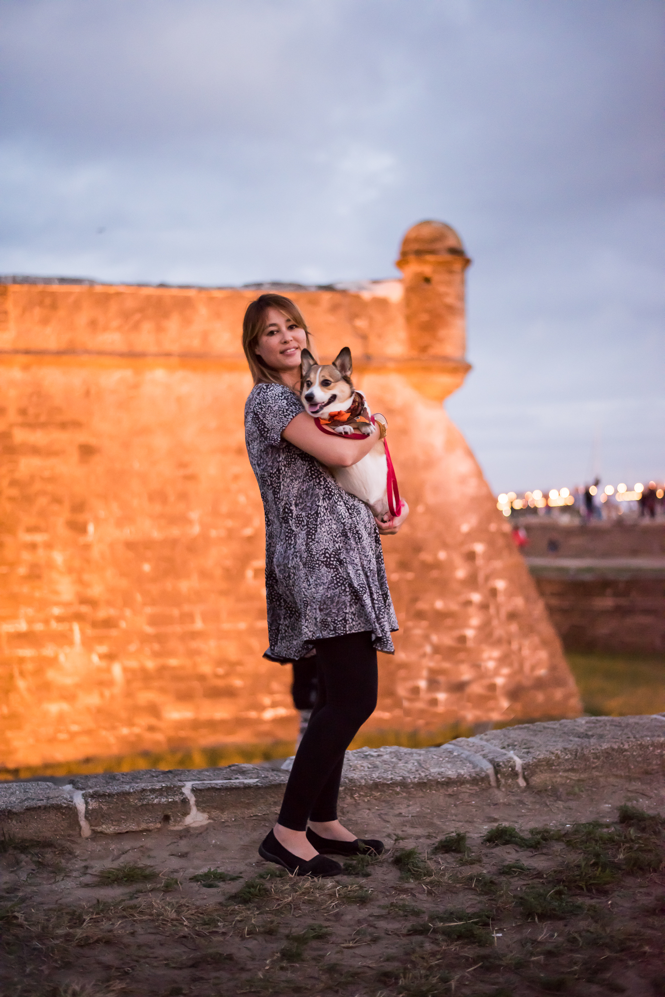 WALKING AROUND THE FORT WITH KUMA
