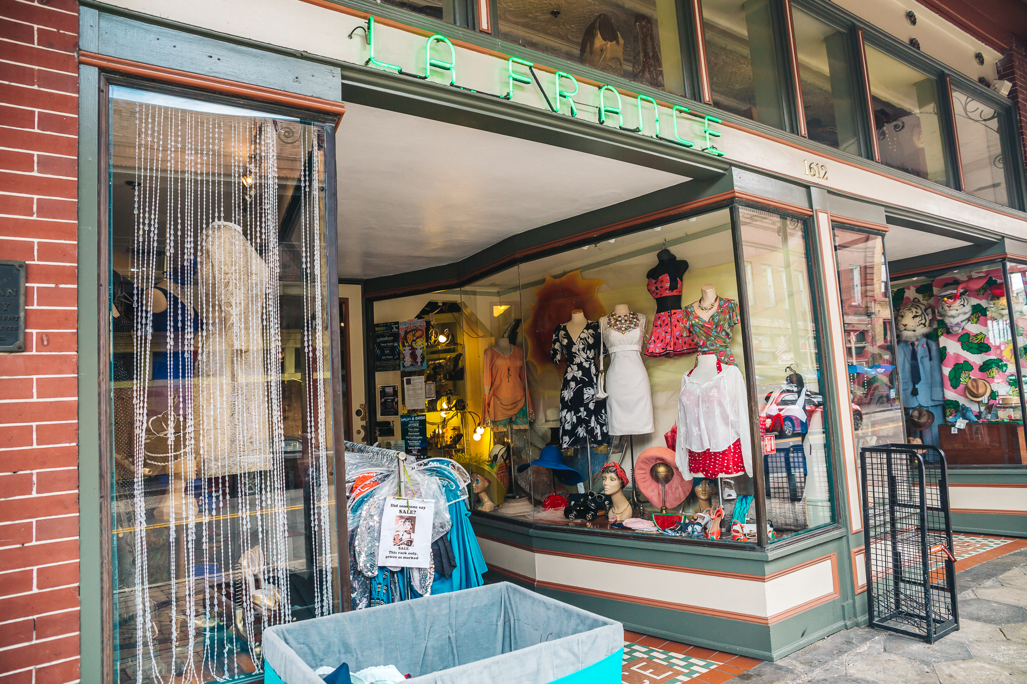 Experience the Rich Cuban Culture in Ybor City, Florida Travel Pockets