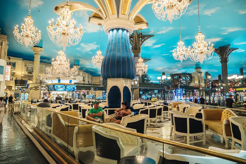 You Must Stay at the Paris Hotel in Las Vegas