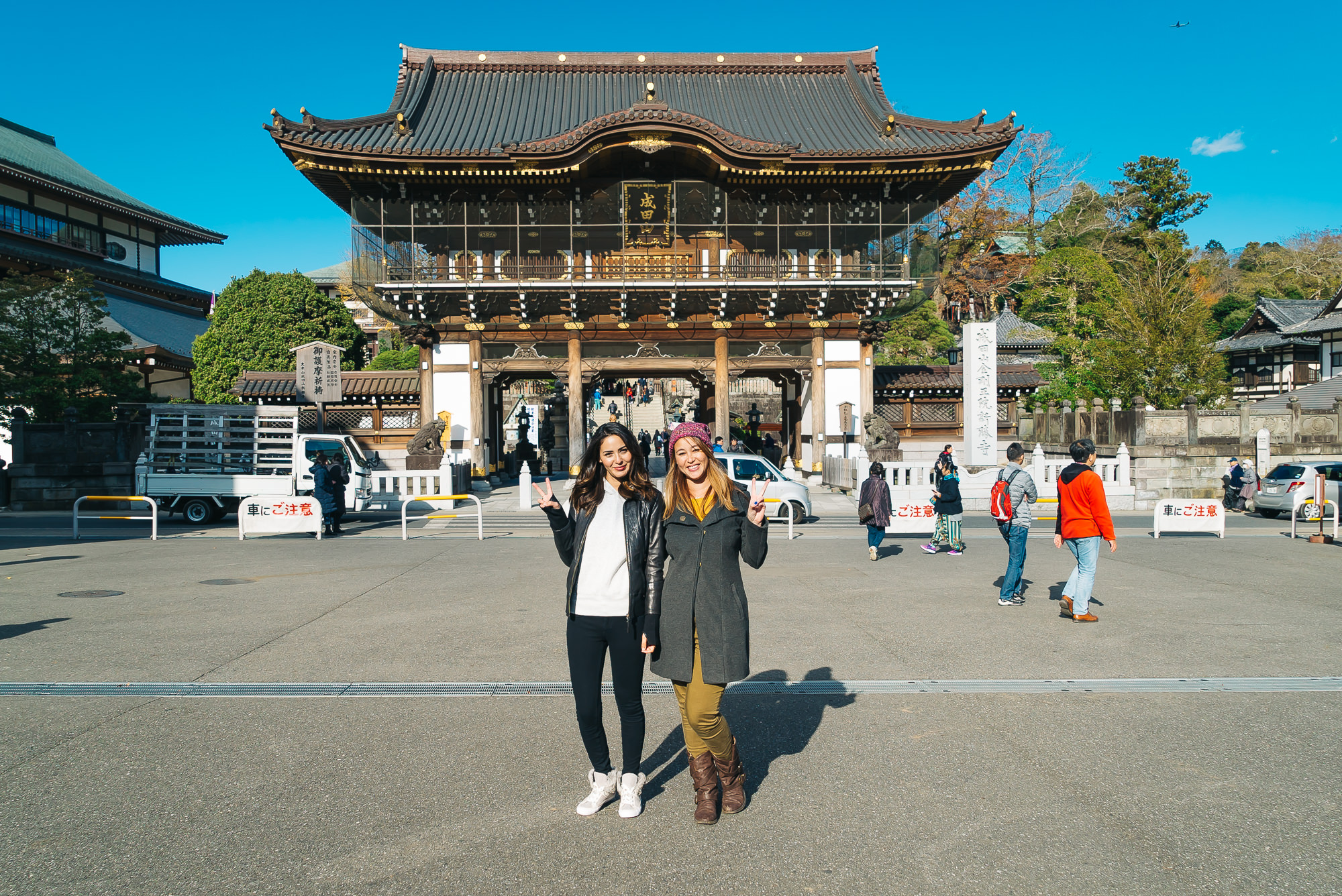 Япония сколько времени. Япония туризм. Туристы в Японии. Экскурсия по Японии. Токио туризм.