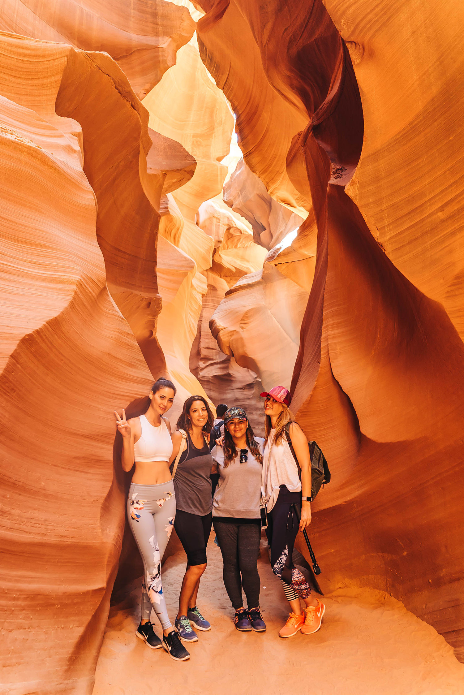 page az tours of antelope canyon