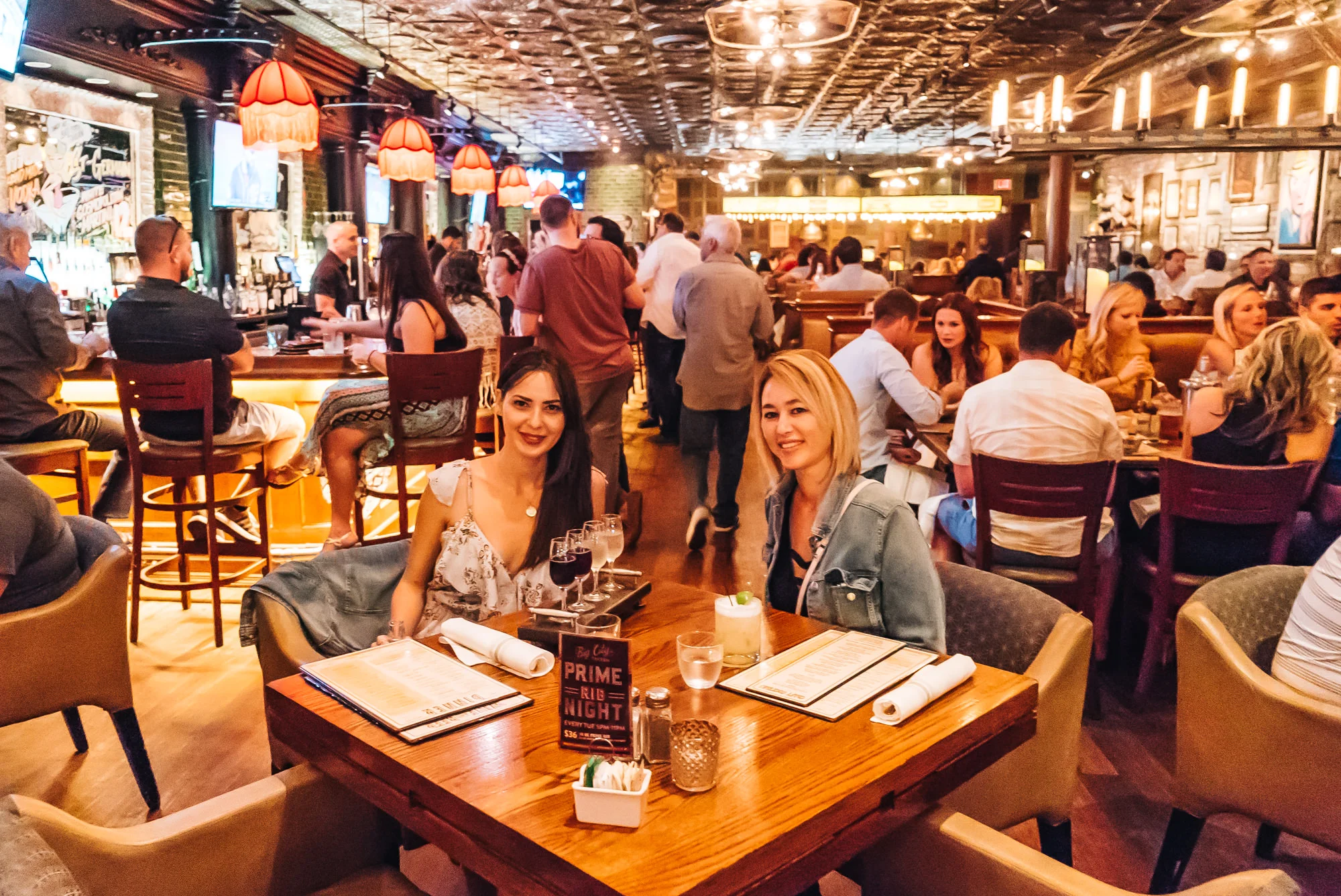 OUTSIDE DINING AT BIG CITY TAVERN