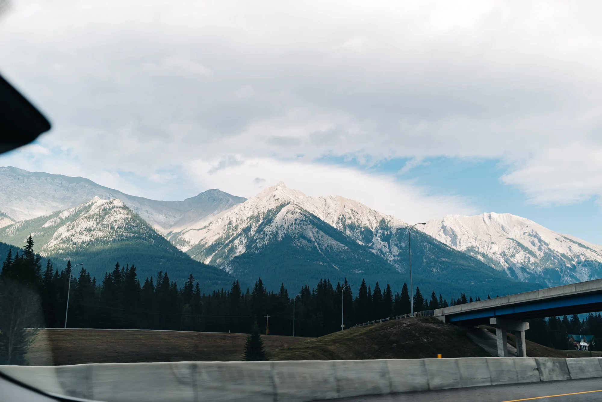 Scenic drive back to Calgary