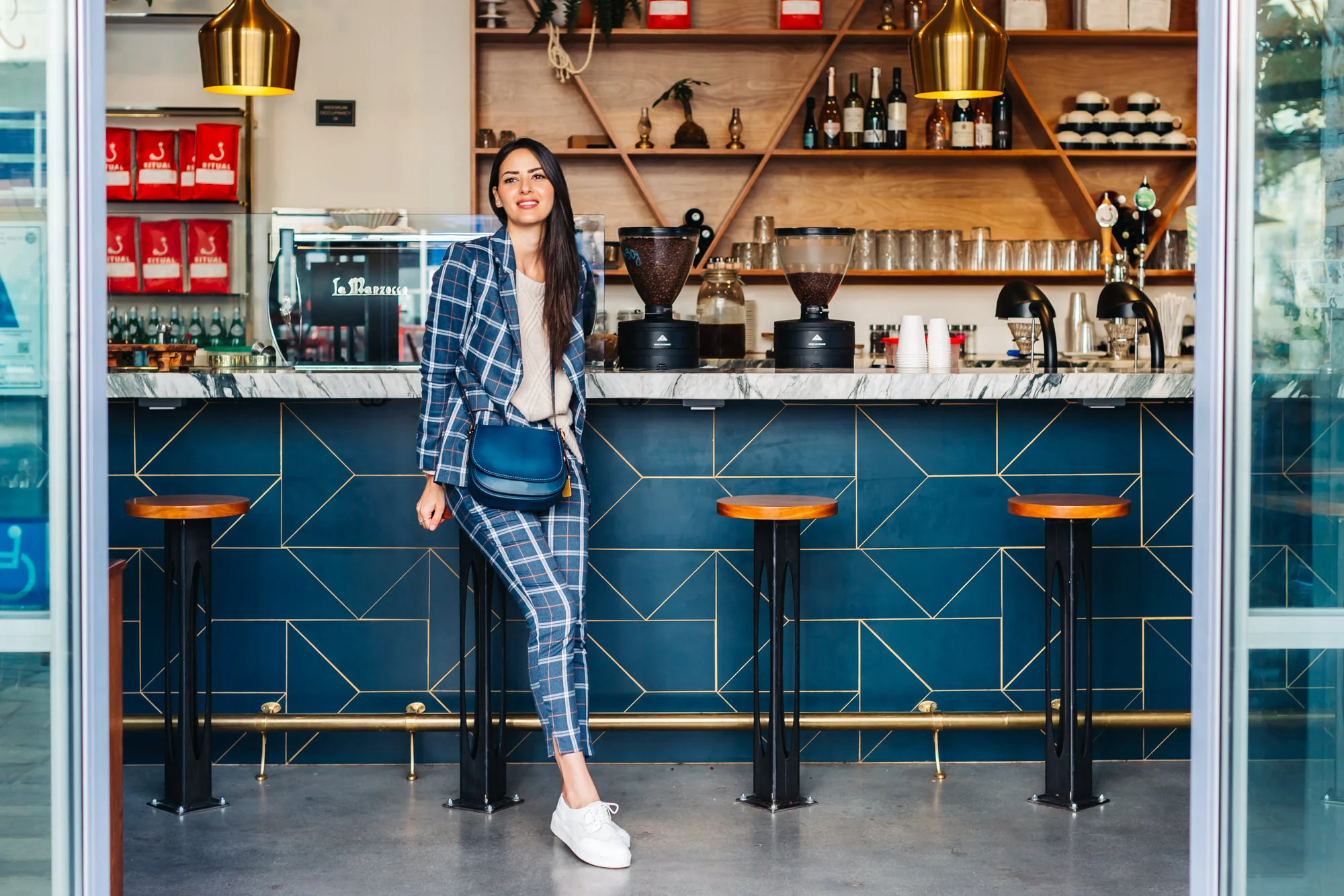 Delightful Desserts &amp; Pastries at Frost Me Cafe and Bakery: A Cupcake Wars Champion