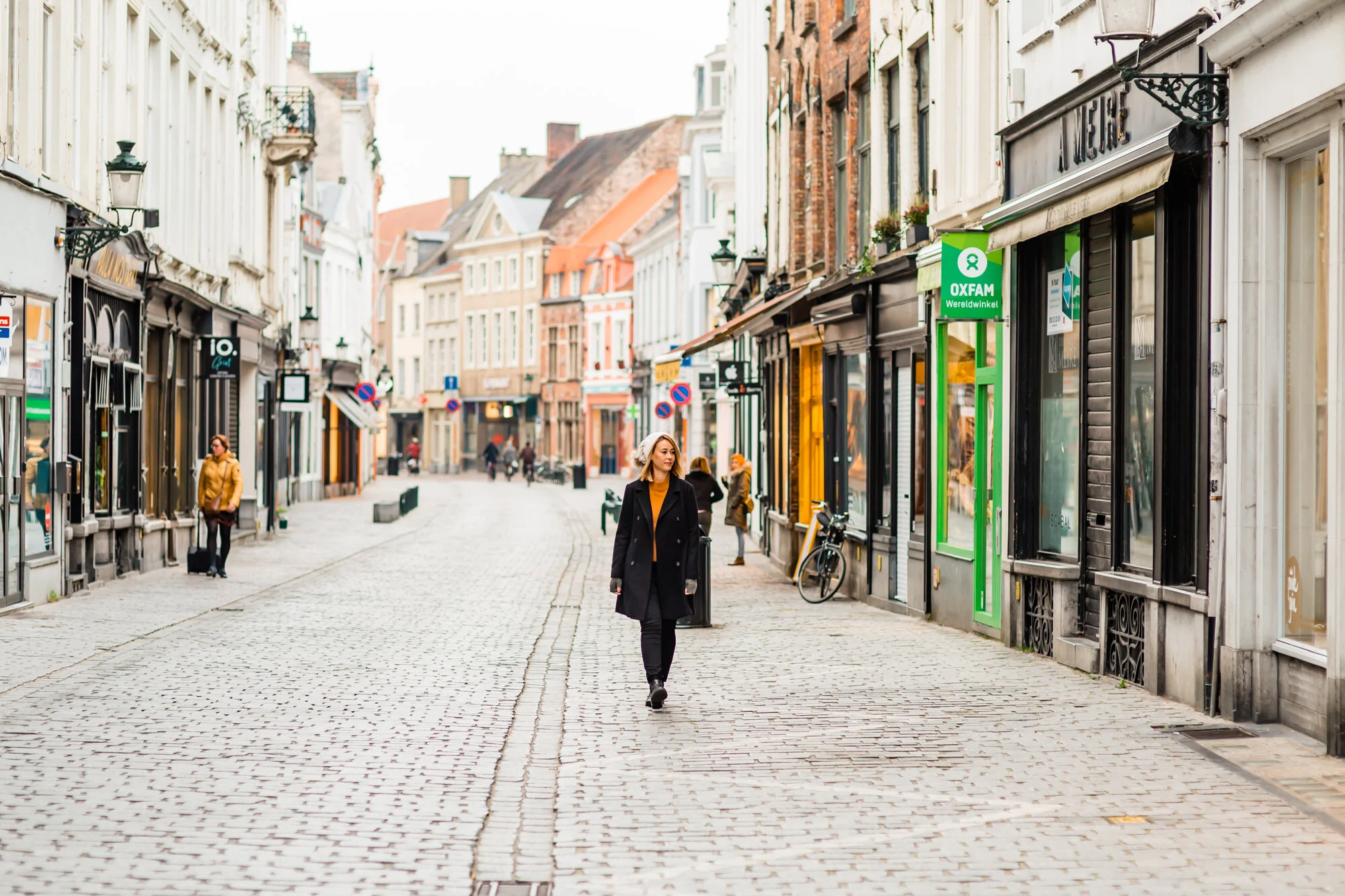 Walking to The Old Chocolate House in Bruges