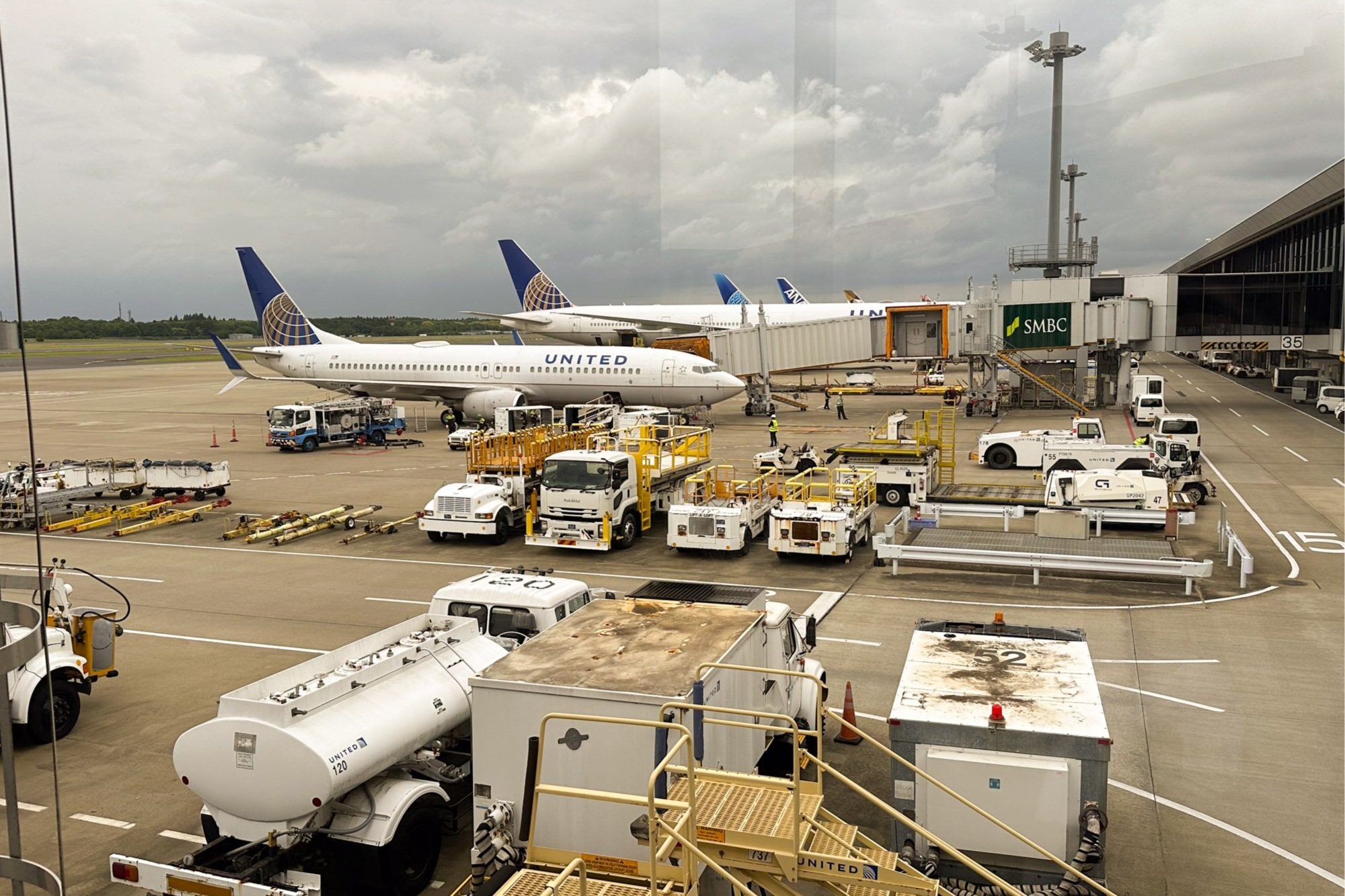 United Economy and Economy Plus Experience from LAX to NRT