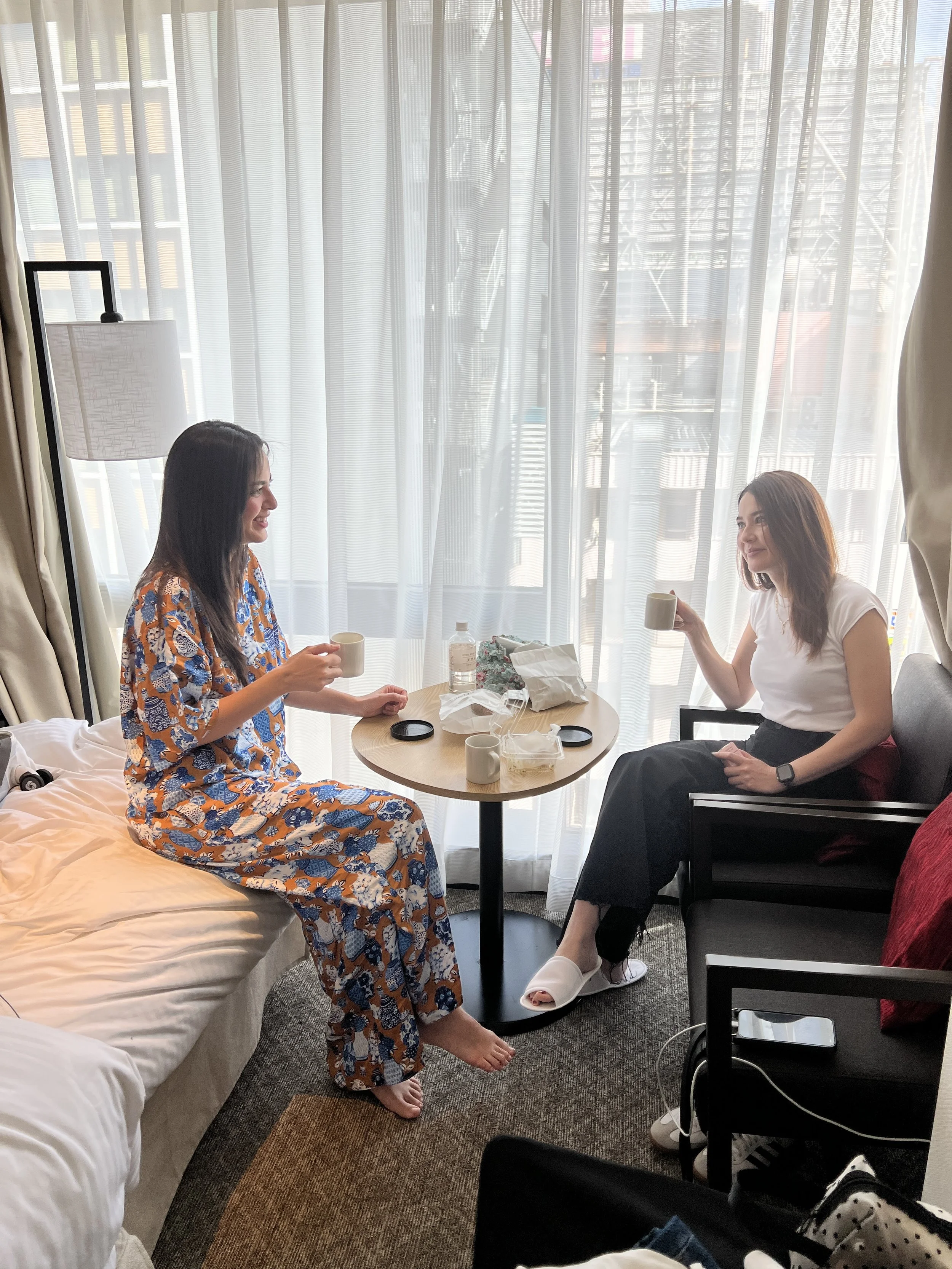 JR Kyushu Hotel Blossom Shinjuku Hotel Review - 3 Twin Beds in Tokyo