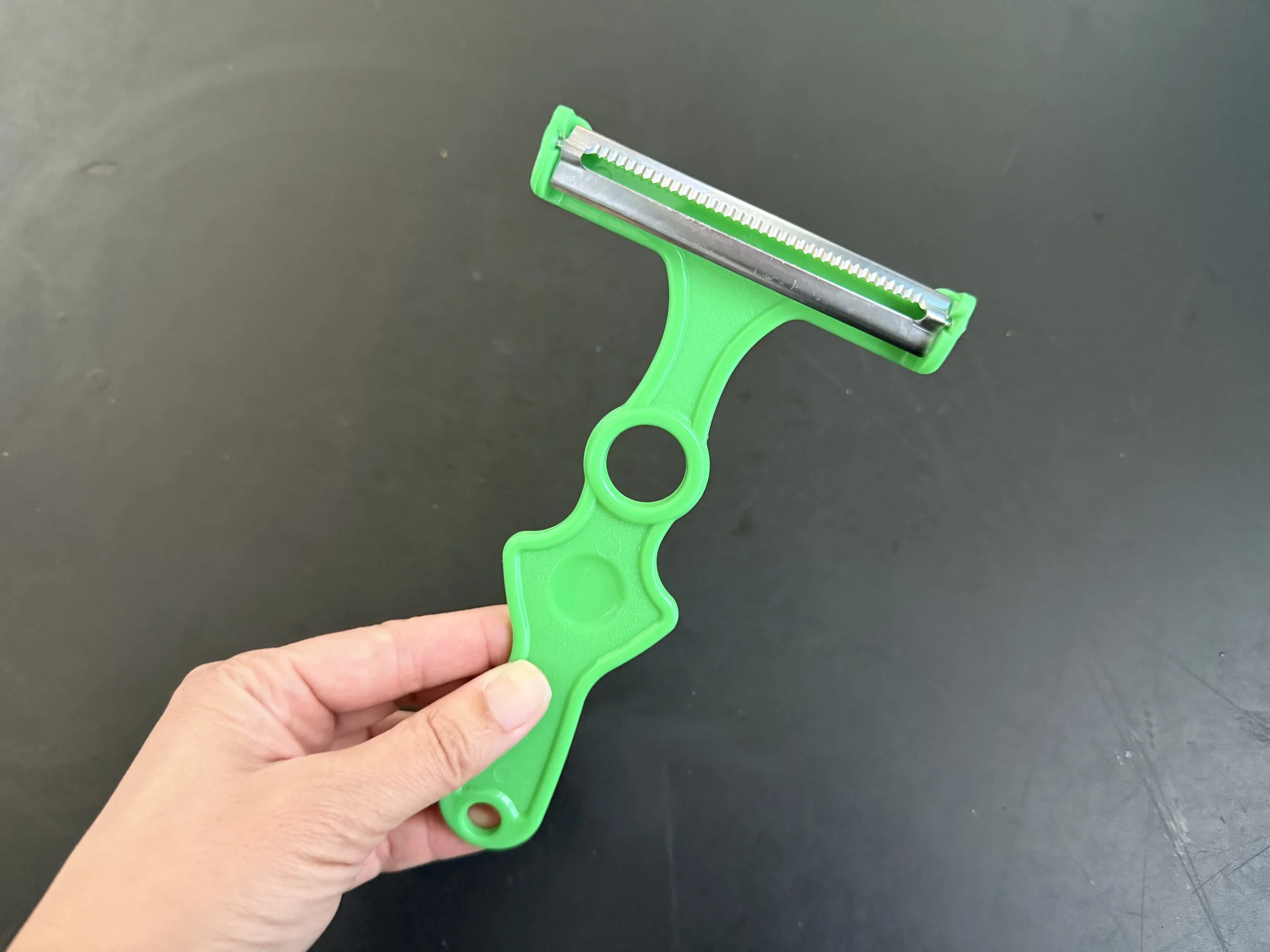 Handheld Cabbage Shredder