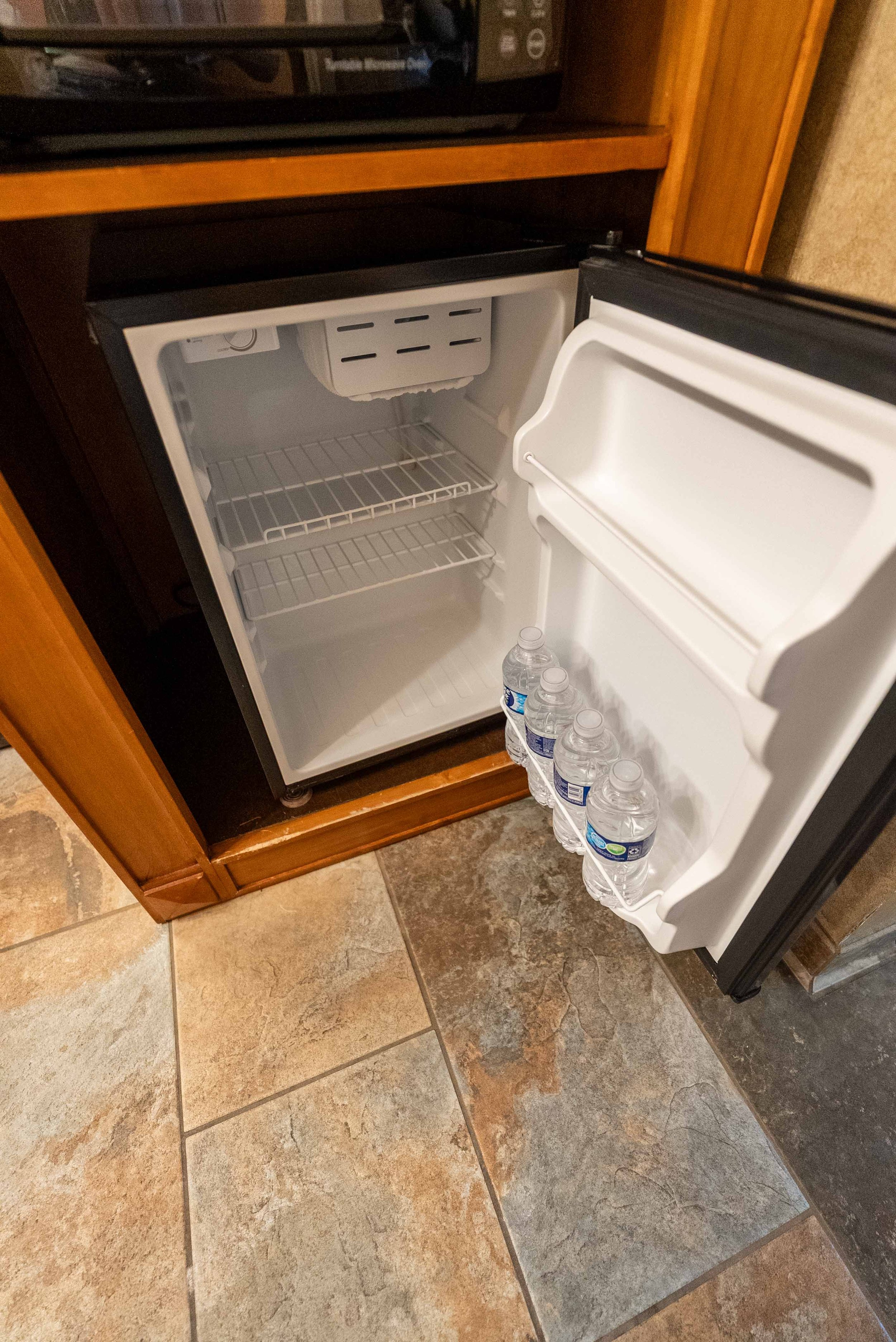 Mini fridge with mini freezer
