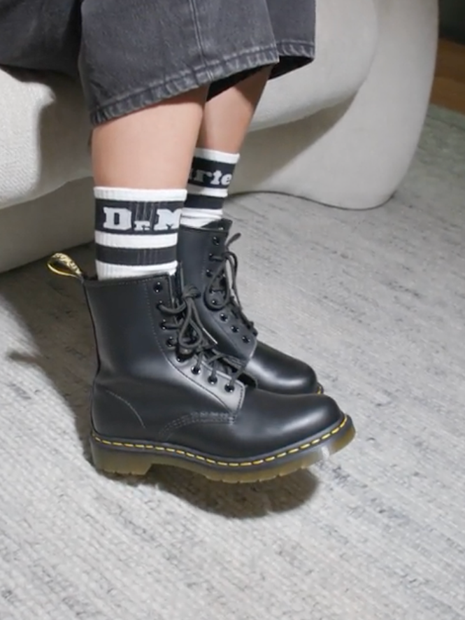 Dr Martens Classic Womens Boots