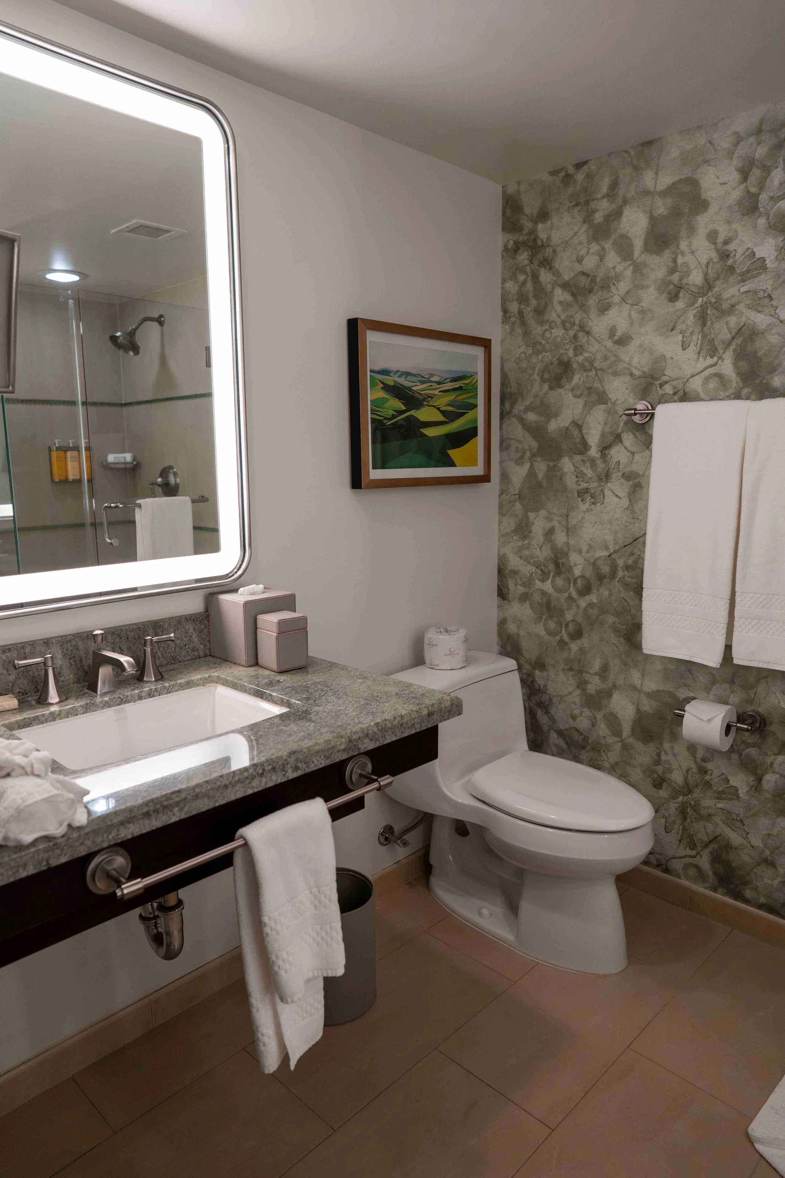 Corque hotel bathroom