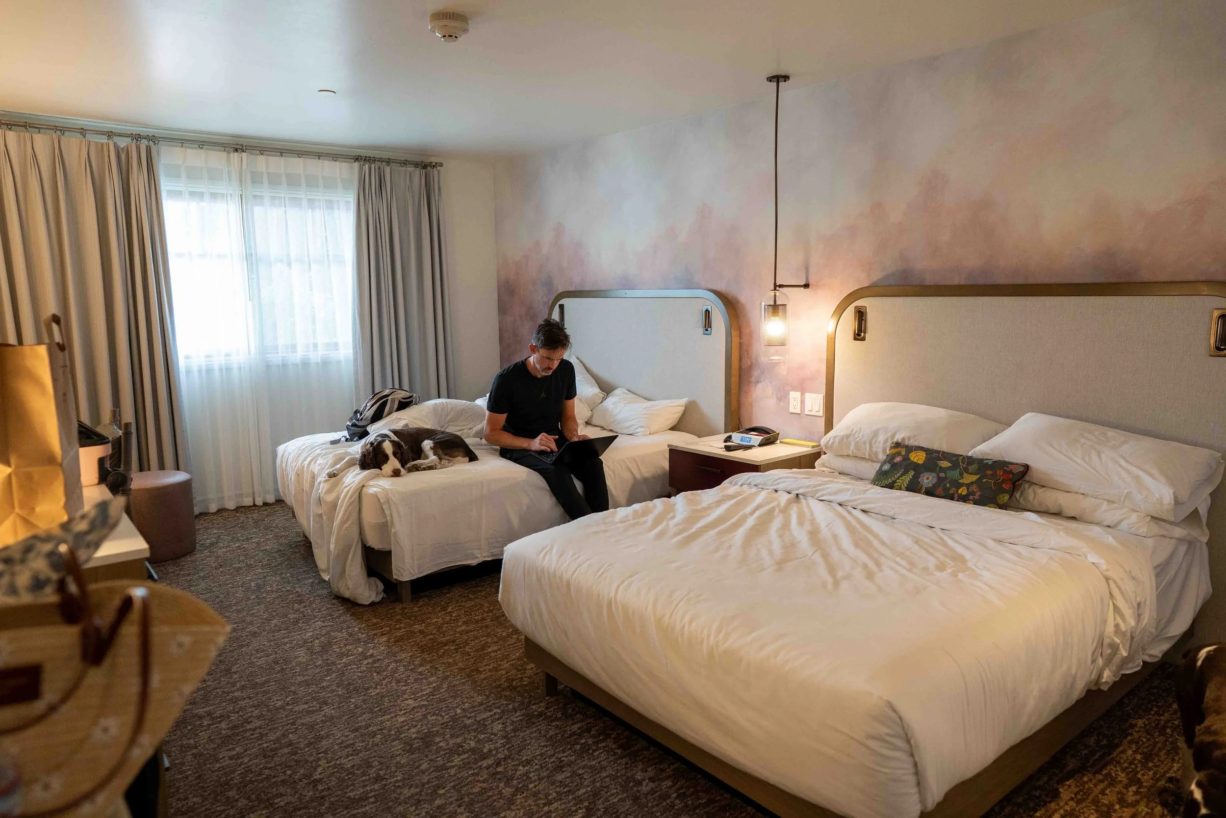 corque hotel two queen bedroom