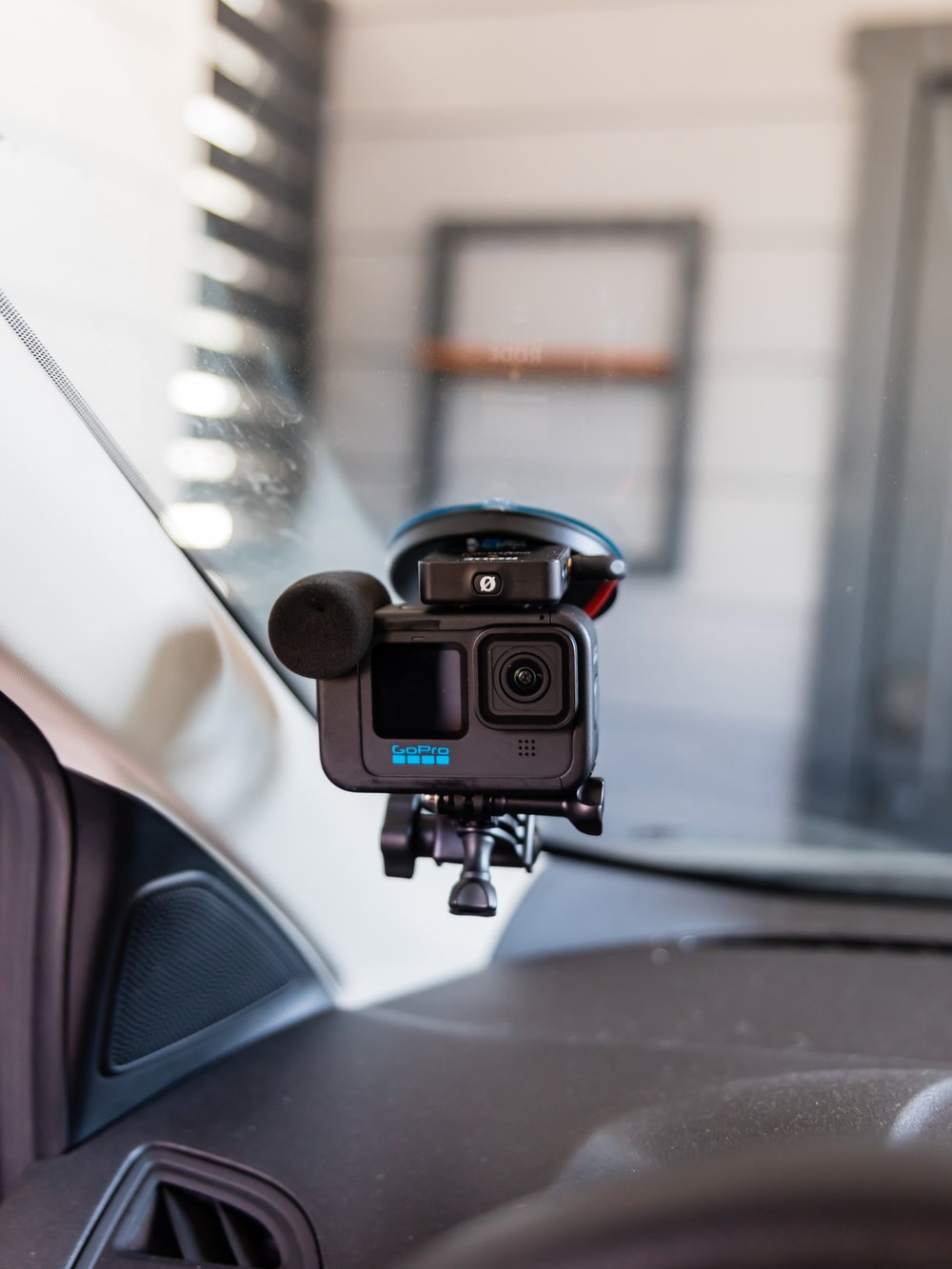 The Best Road Trip Vlog Setup Using GoPro HERO 10 RODE Wireless GO II Mics - Travel Pockets