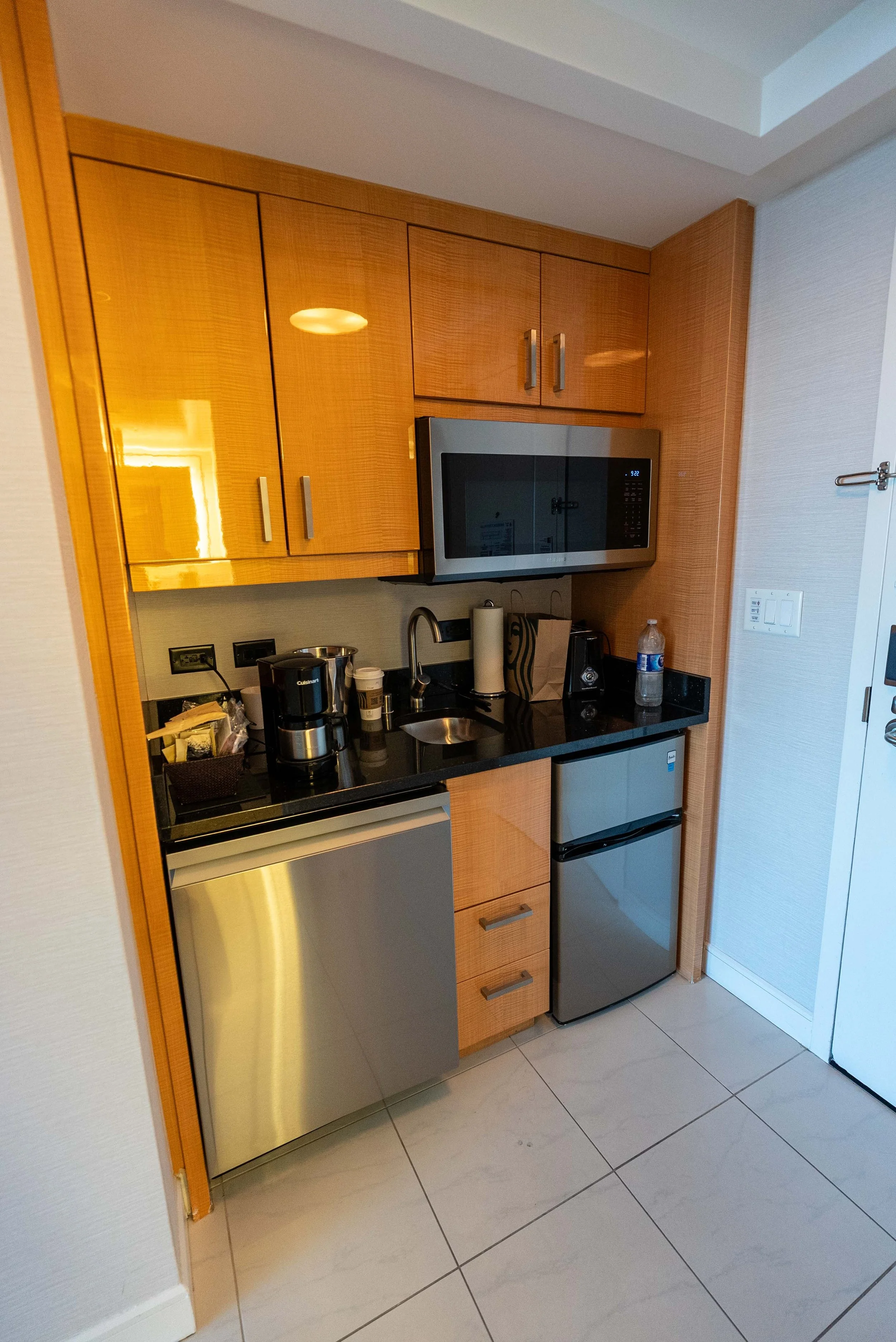 Convenient wet bar at Hilton Elara