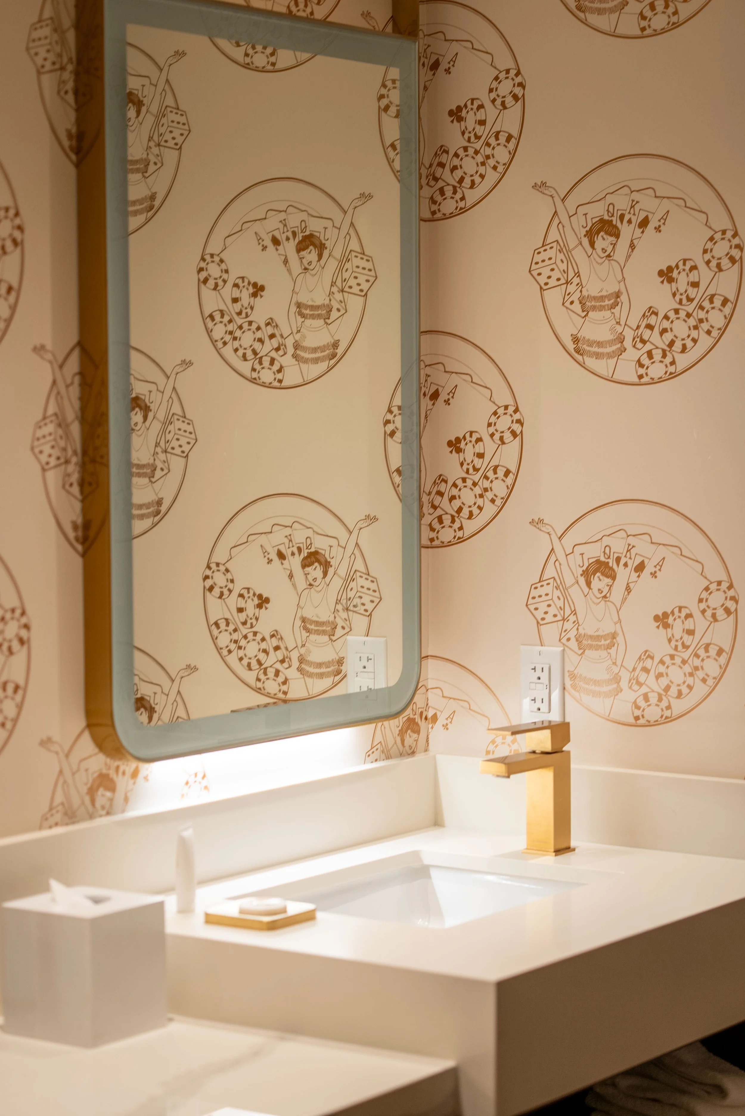Double-sink area