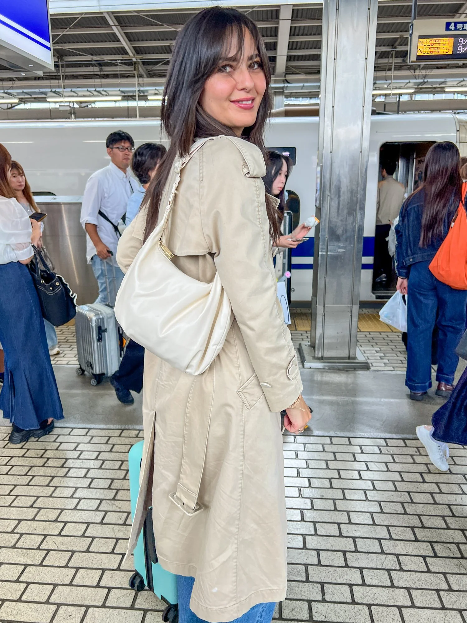 shinkansen platform in Osaka