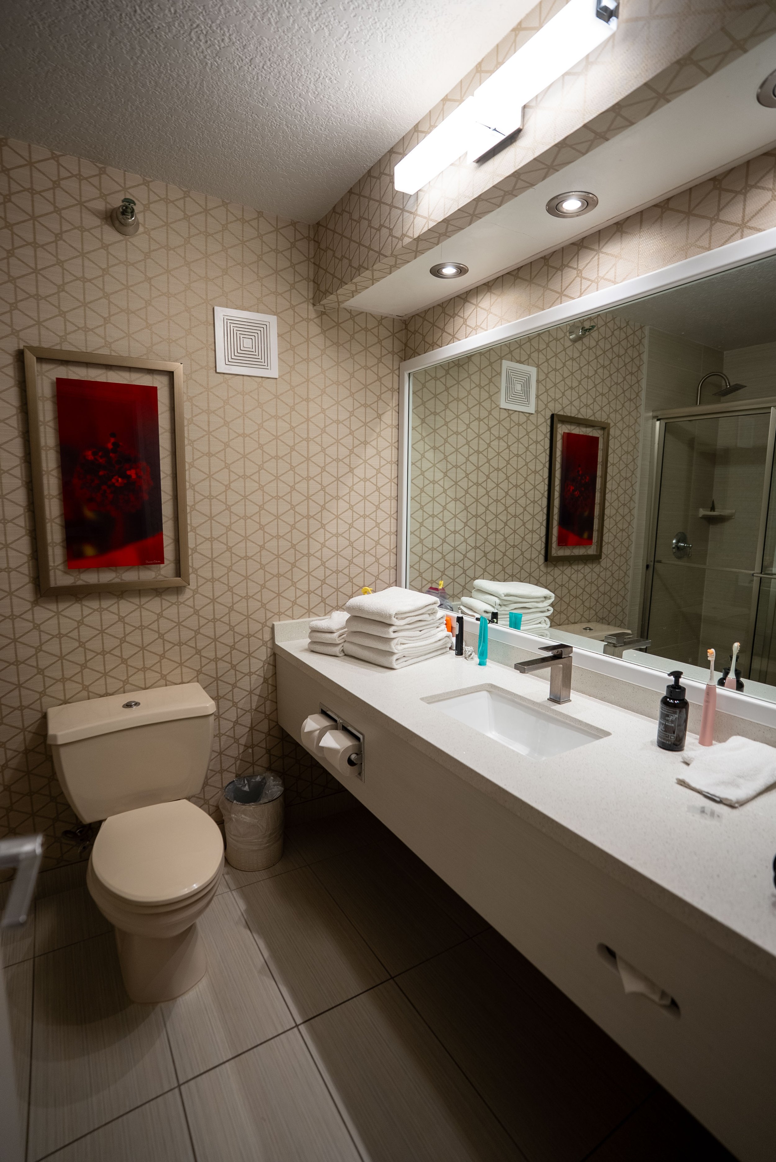 Dated but functional bathroom