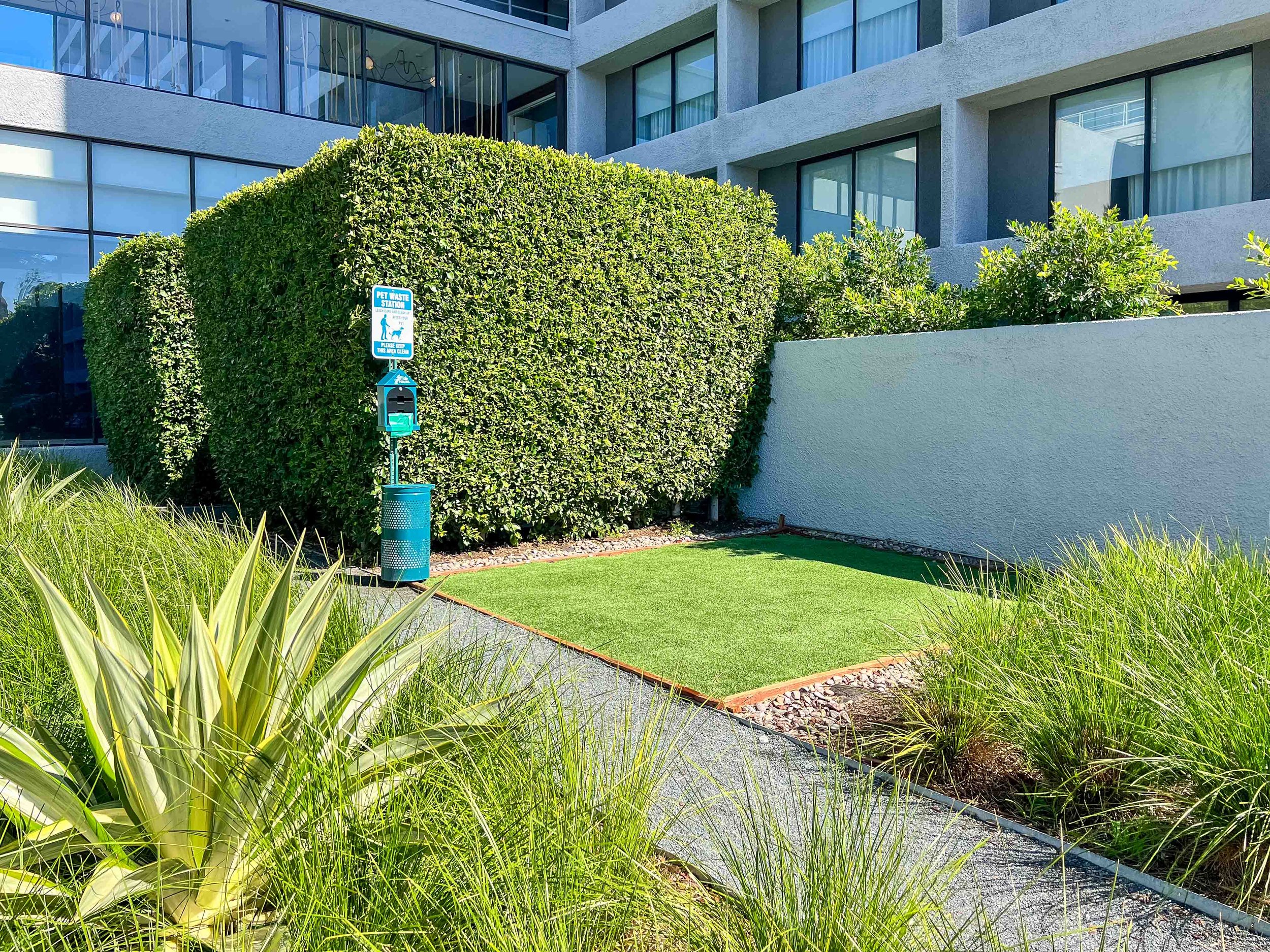 Hilton Culver-City-Pet-Area