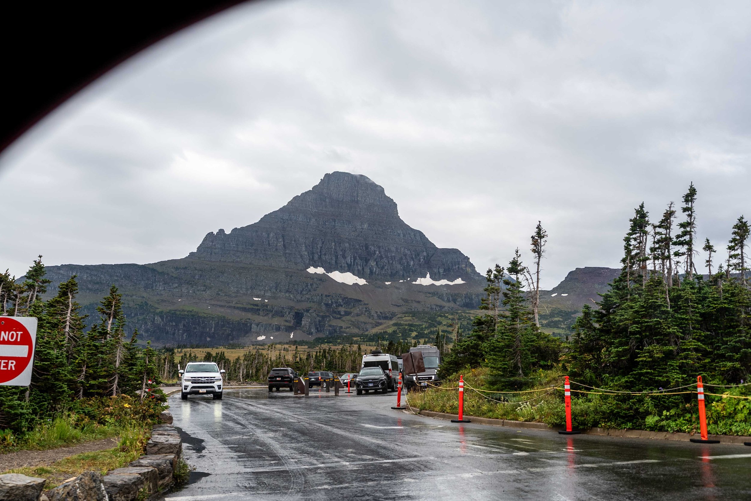 Logan Pass parking