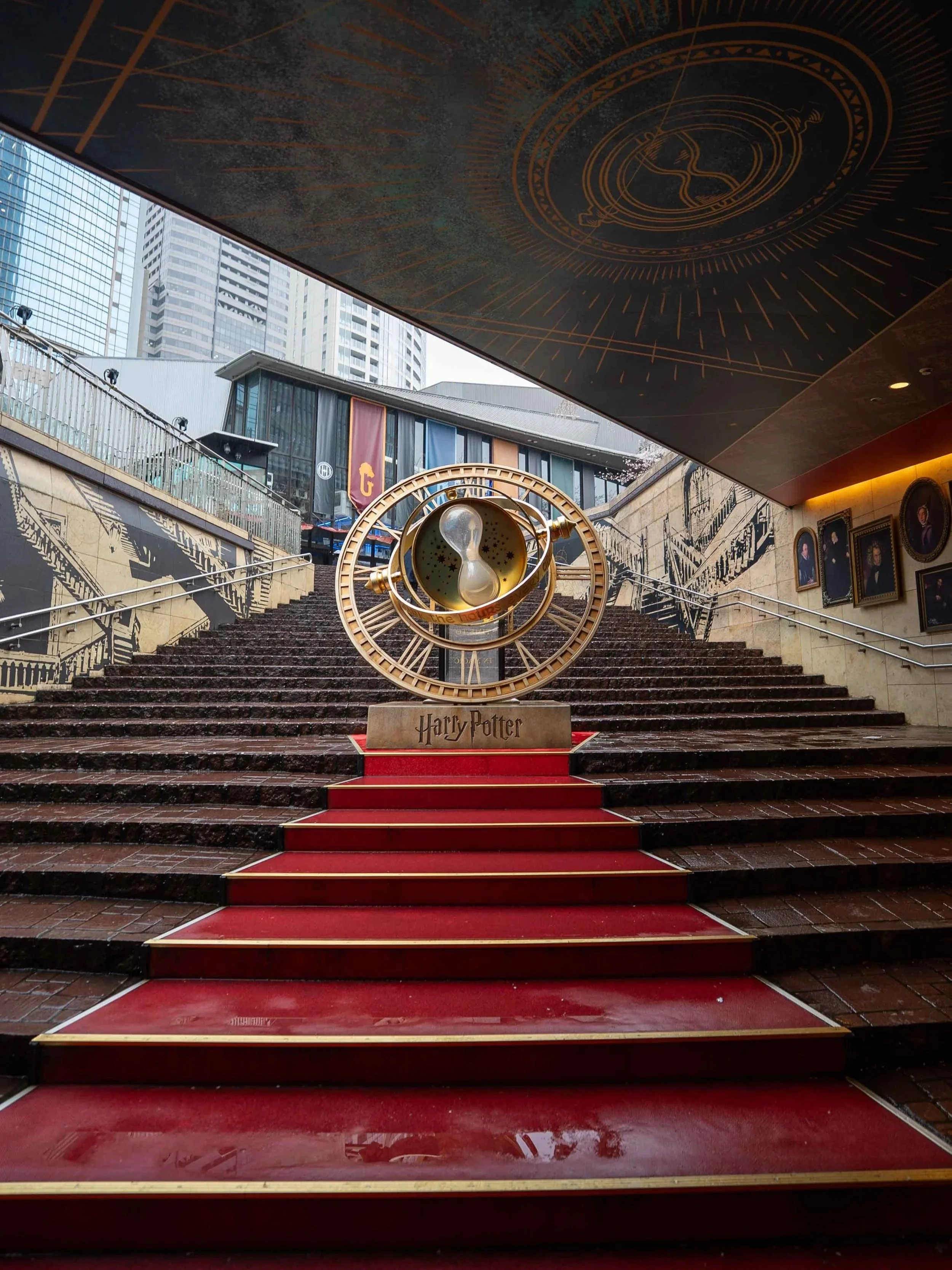 Akasaka Station Time Turner Statue