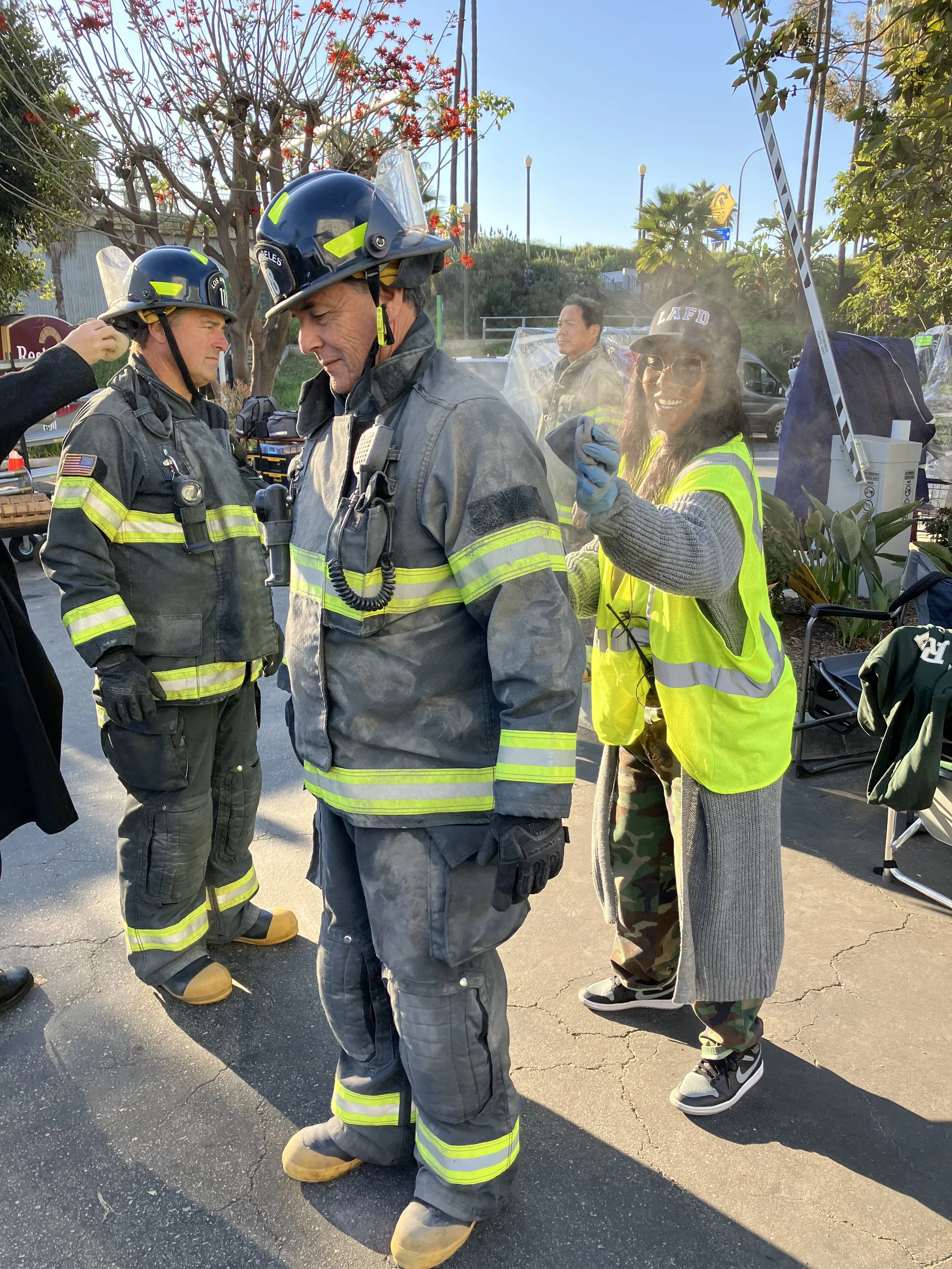 Season 6 | 9-1-1 on Fox 